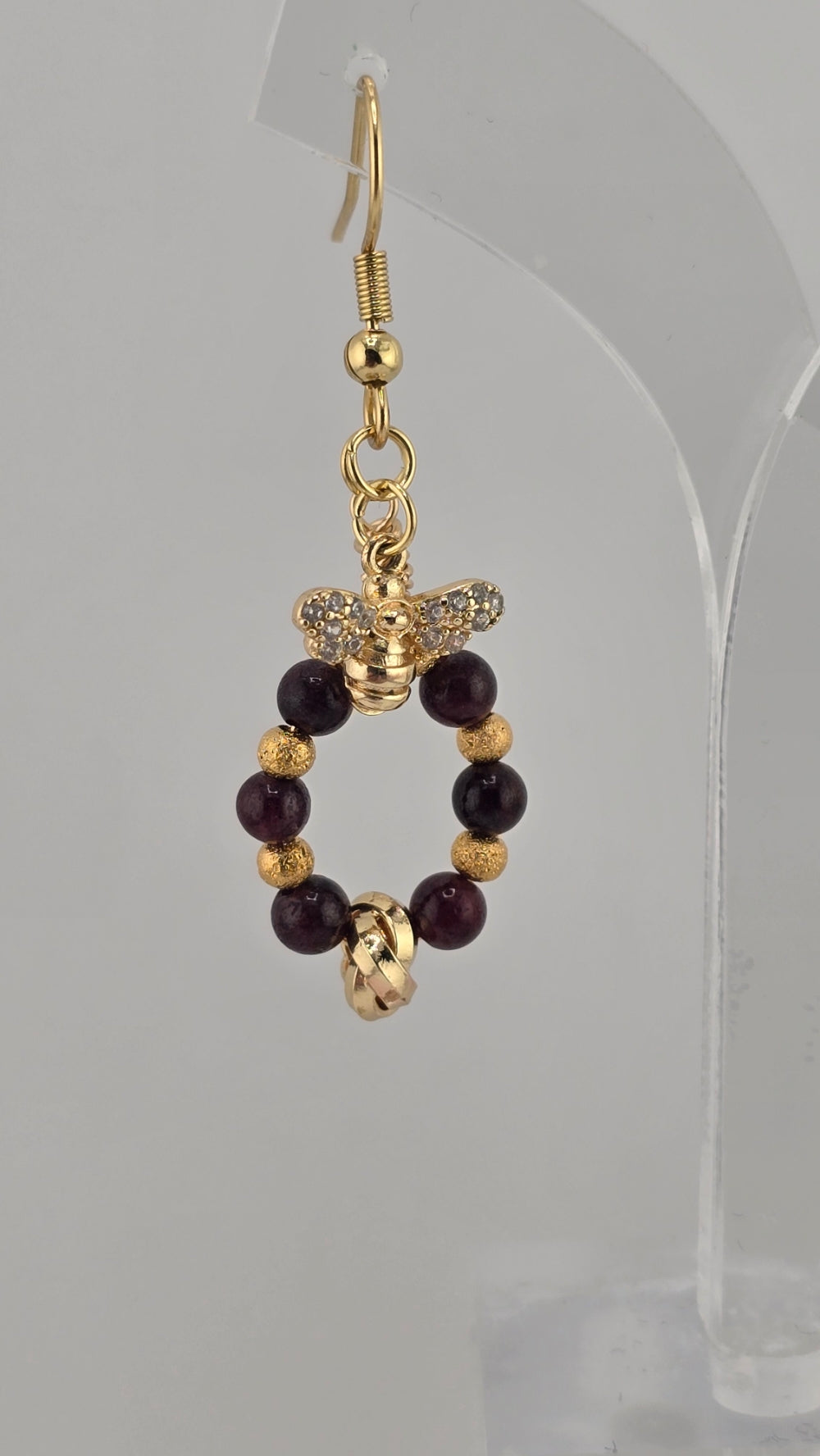 Boucles d'oreilles en Grenat et plaqué or 18K