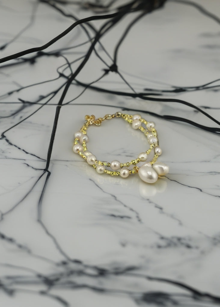 Bracelet deux brins avec perles de culture