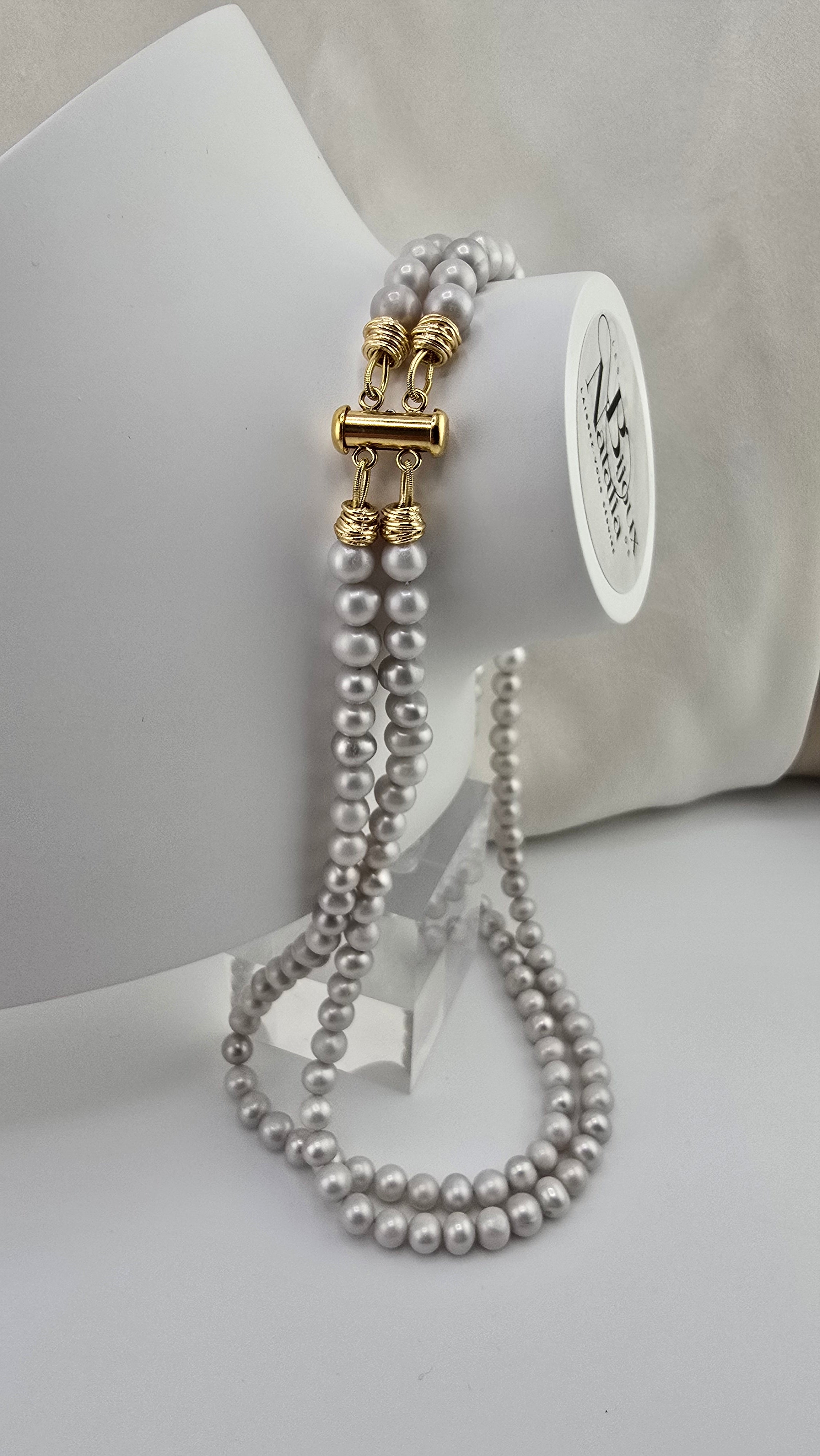 Collier double rangs en perles de culture grises