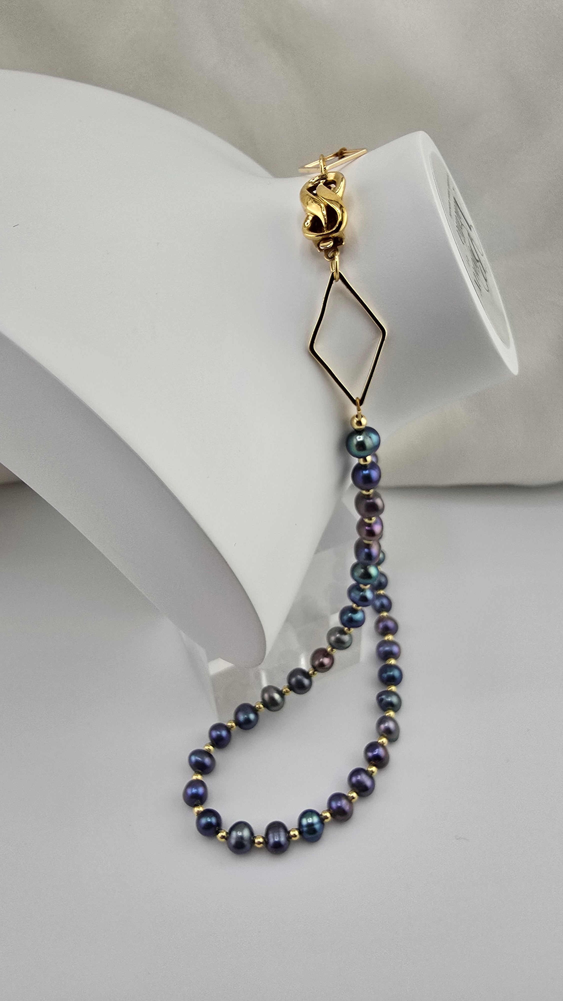 Collier en perles de culture reflets irisés