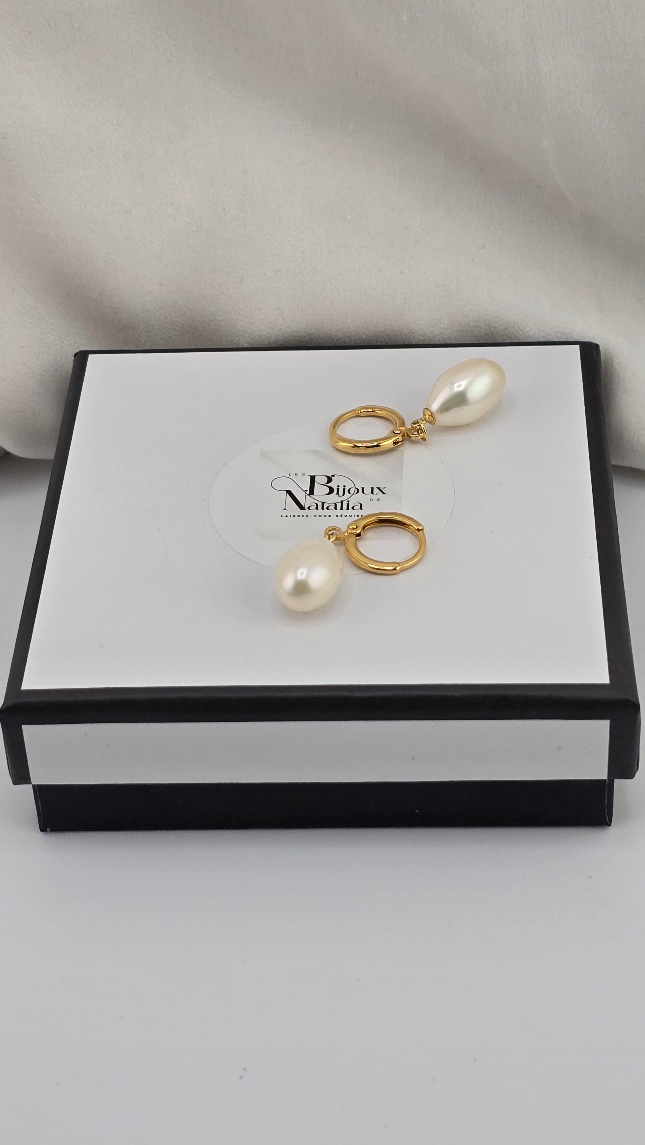 Boucles d’oreilles en vermeil et perles de culture blanche