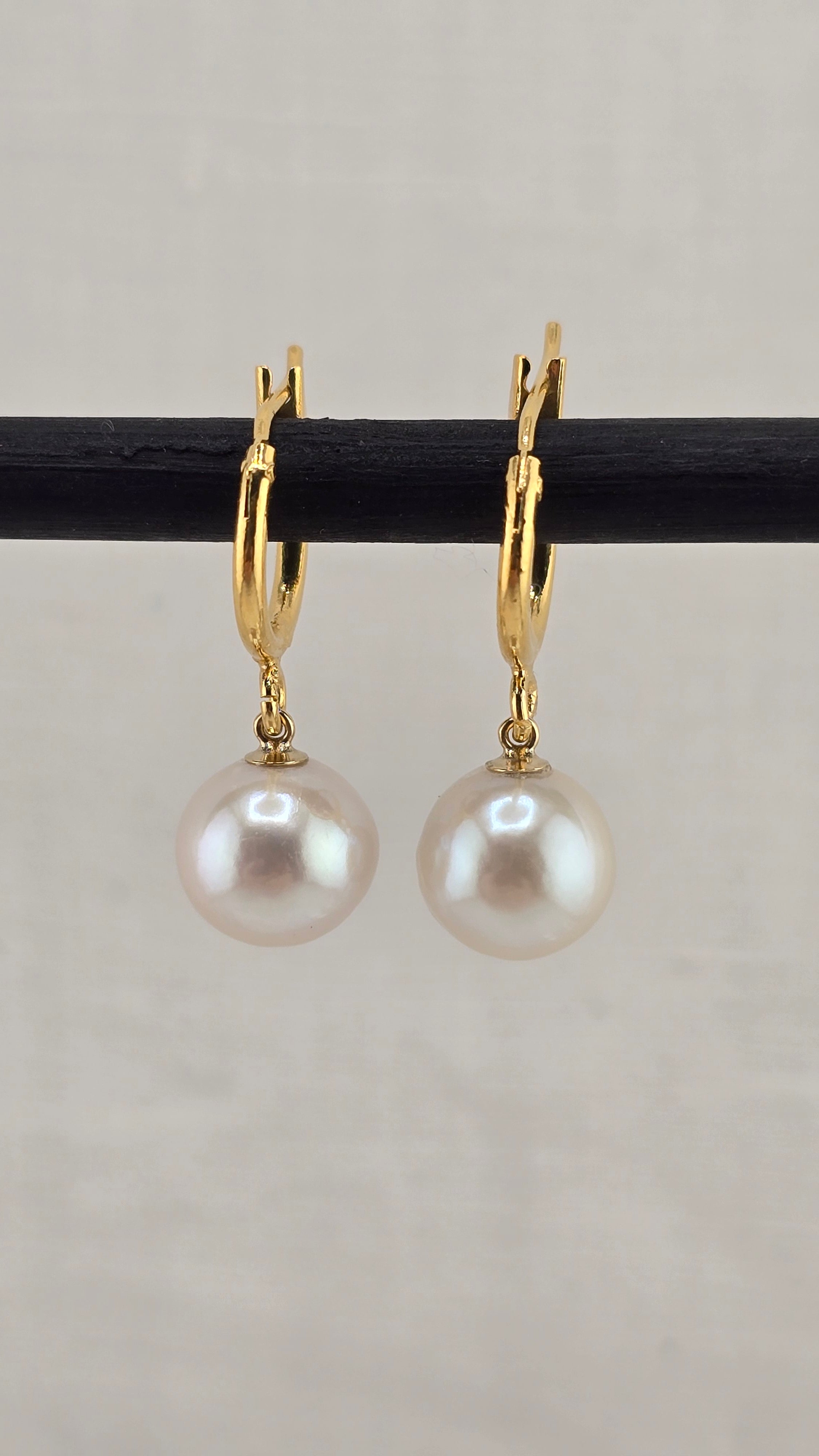 Boucles d 'oreilles en plaqué or  24k