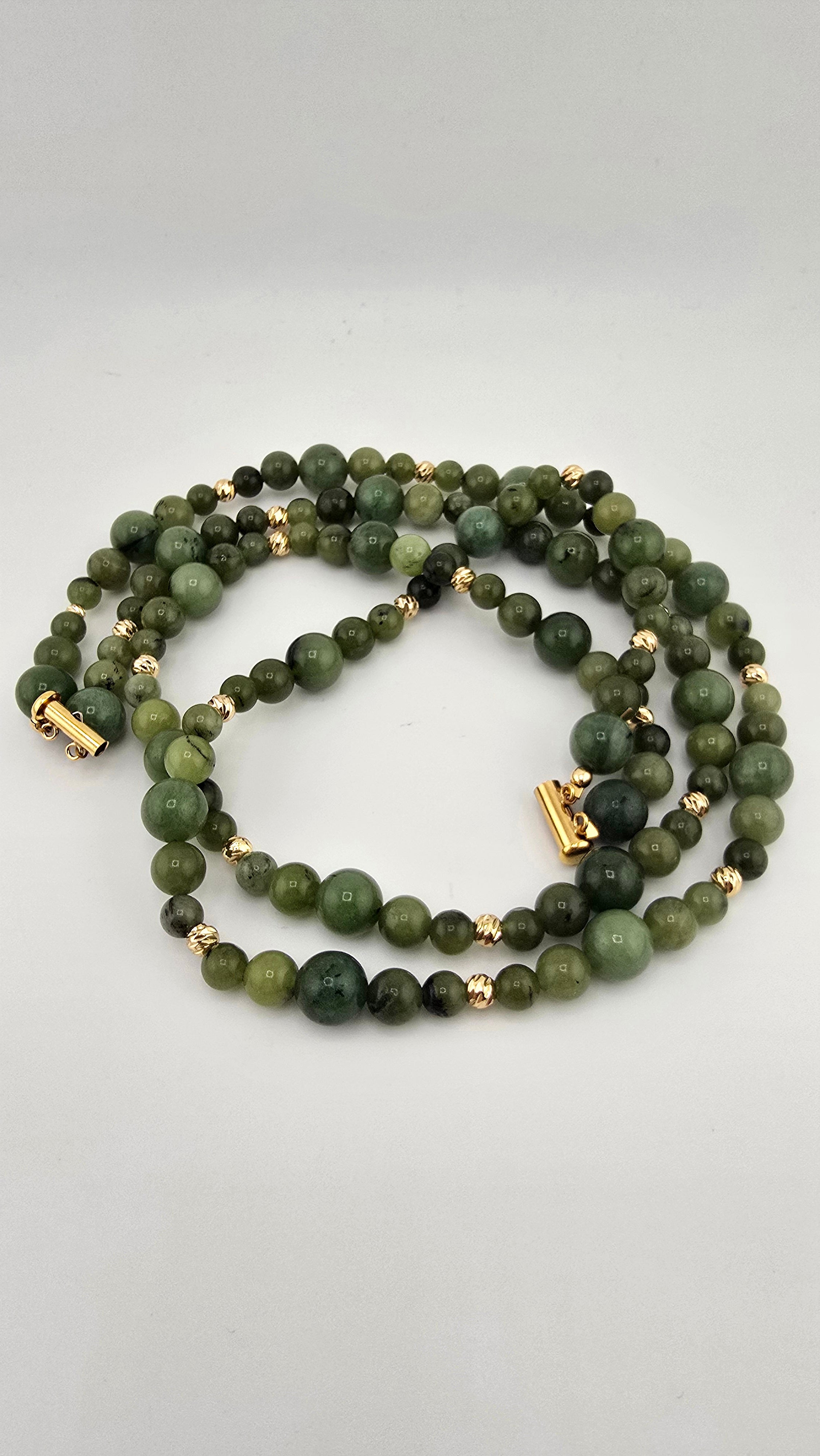 Collier deux rangs en Agate vert