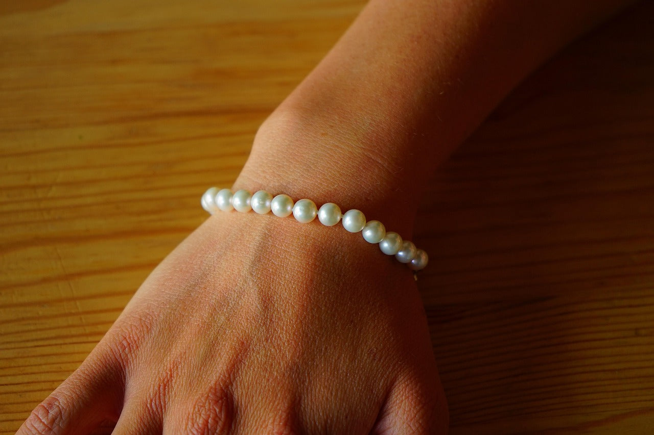 Bracelet en perles de culture blanche