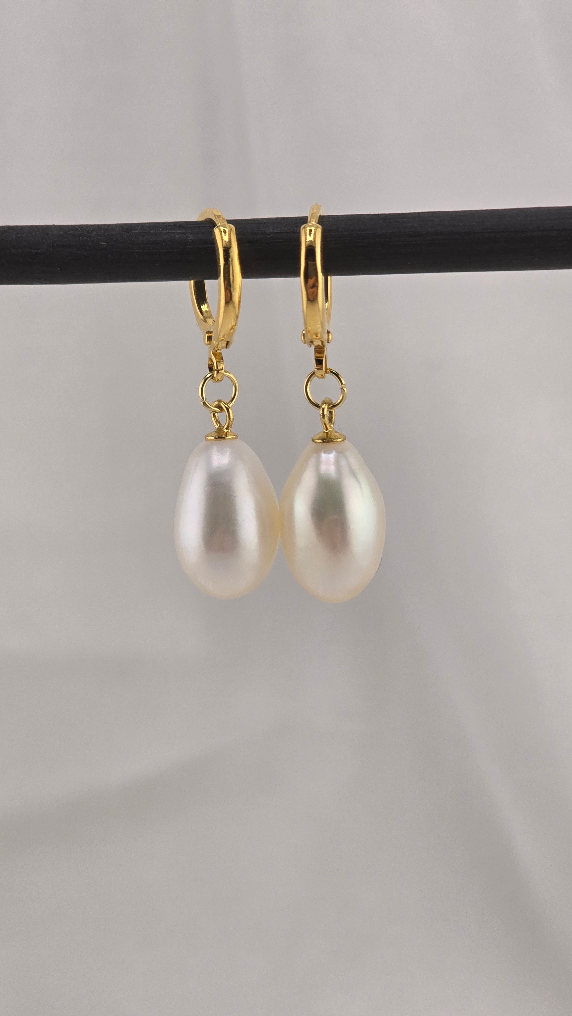 Boucles d’oreilles en vermeil et perles de culture blanche