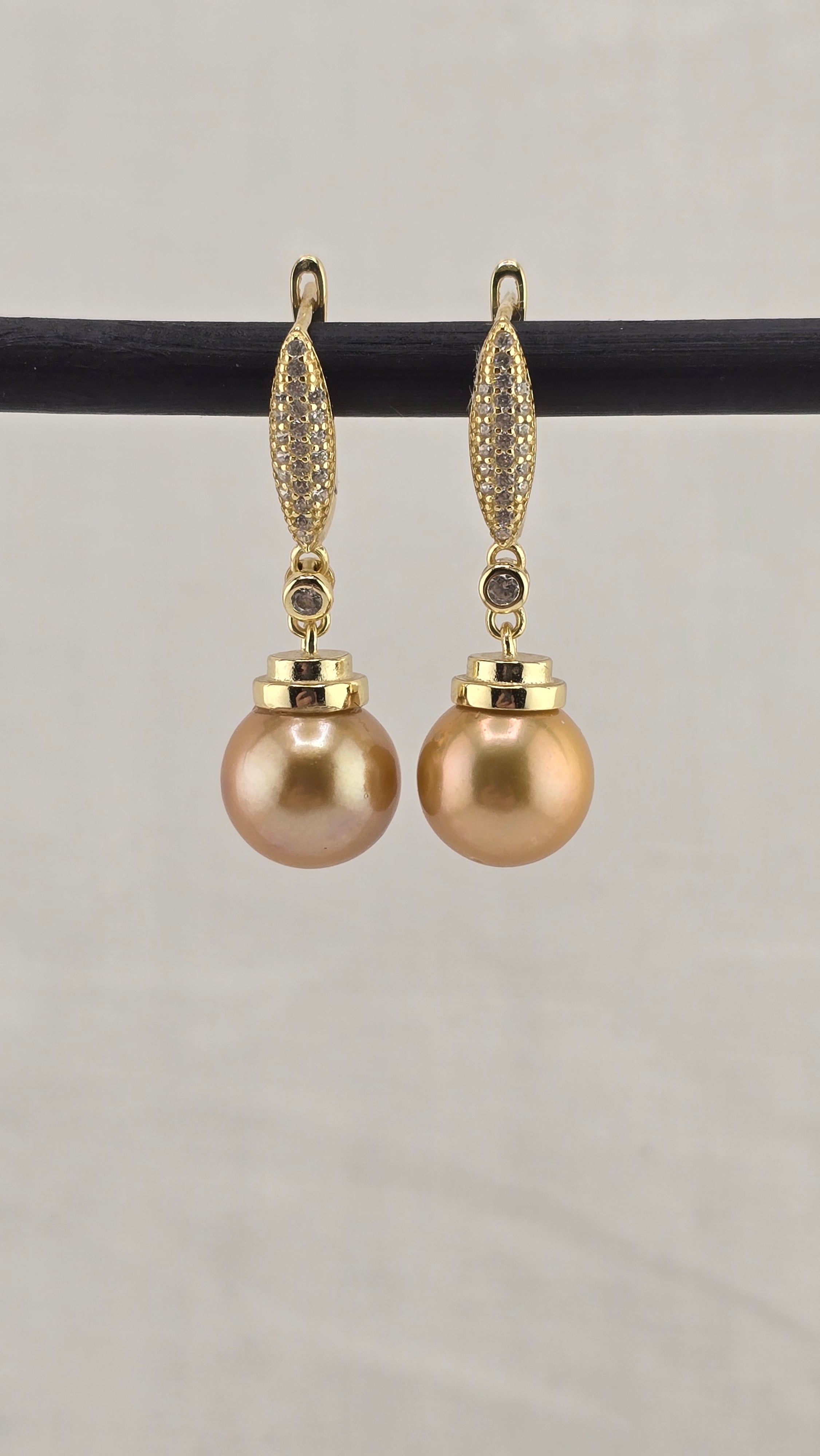 Boucles d oreilles avec perles de culture Édison couleur jaune or