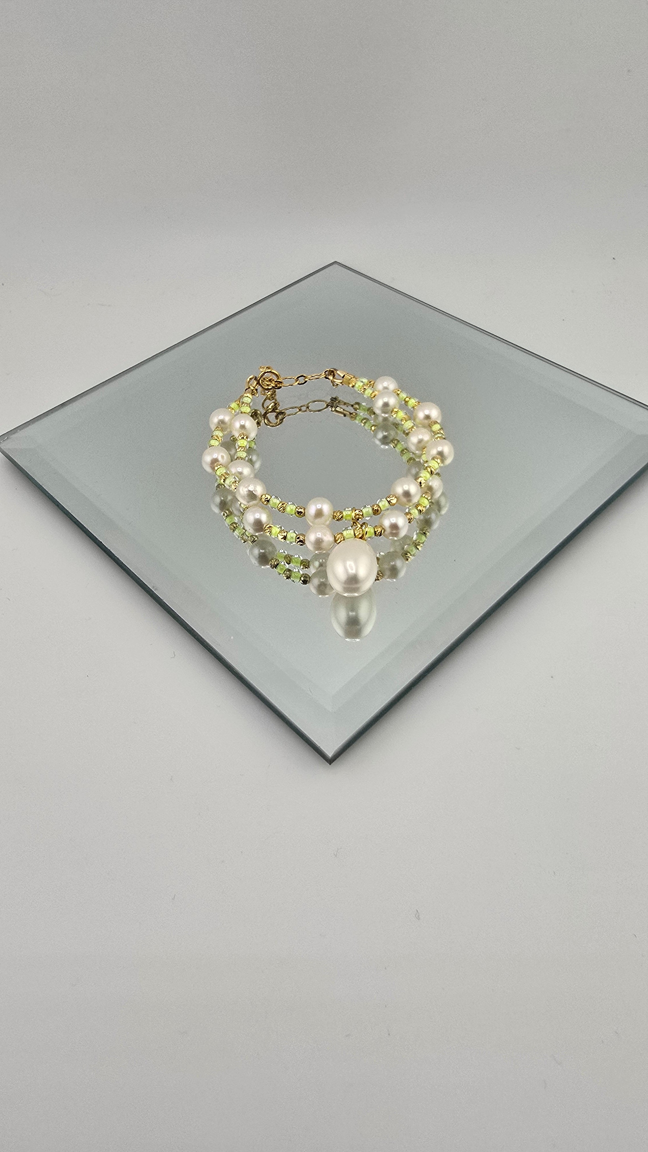 Bracelet deux brins avec perles de culture