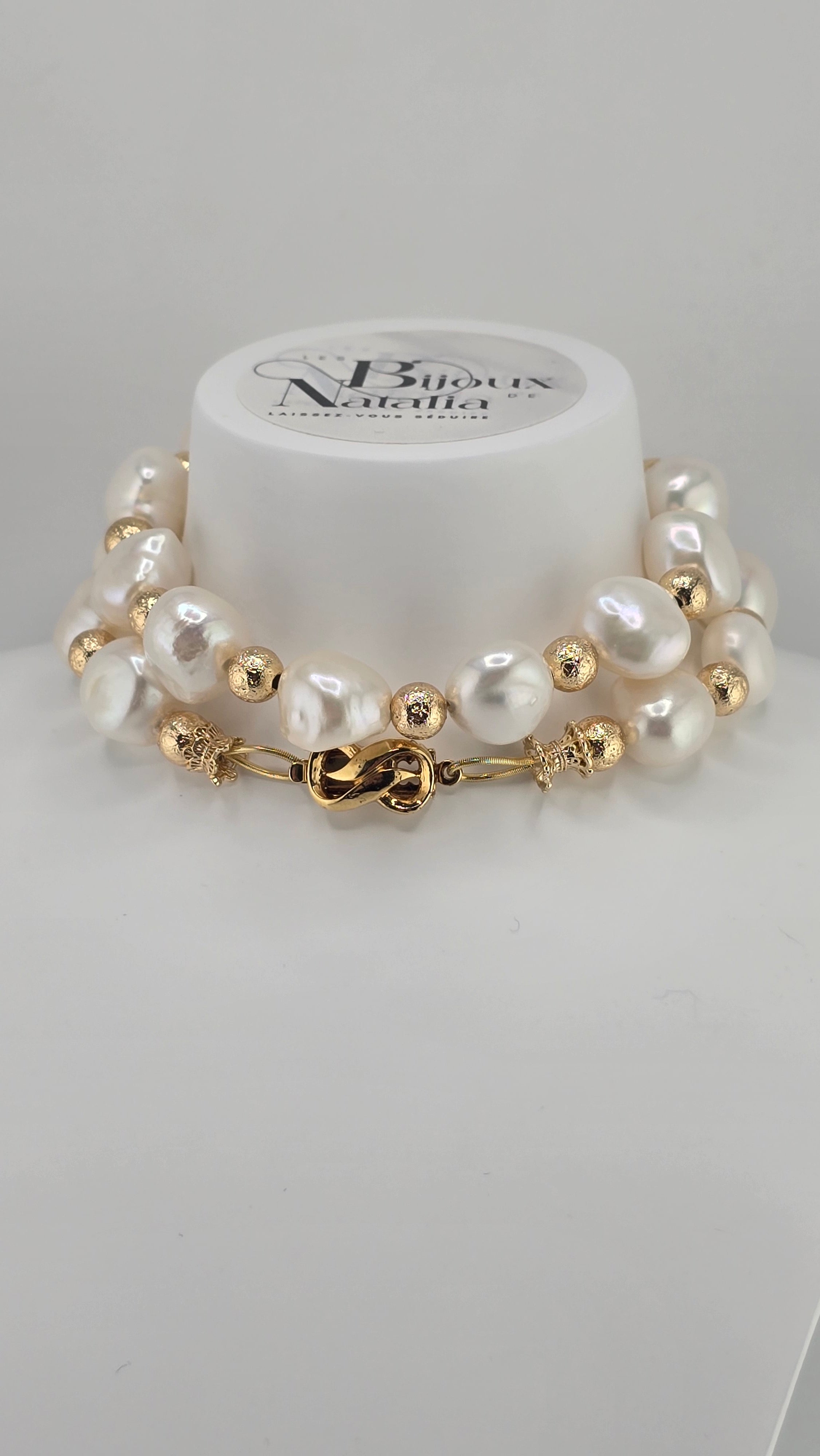 Collier en perles de culture baroque