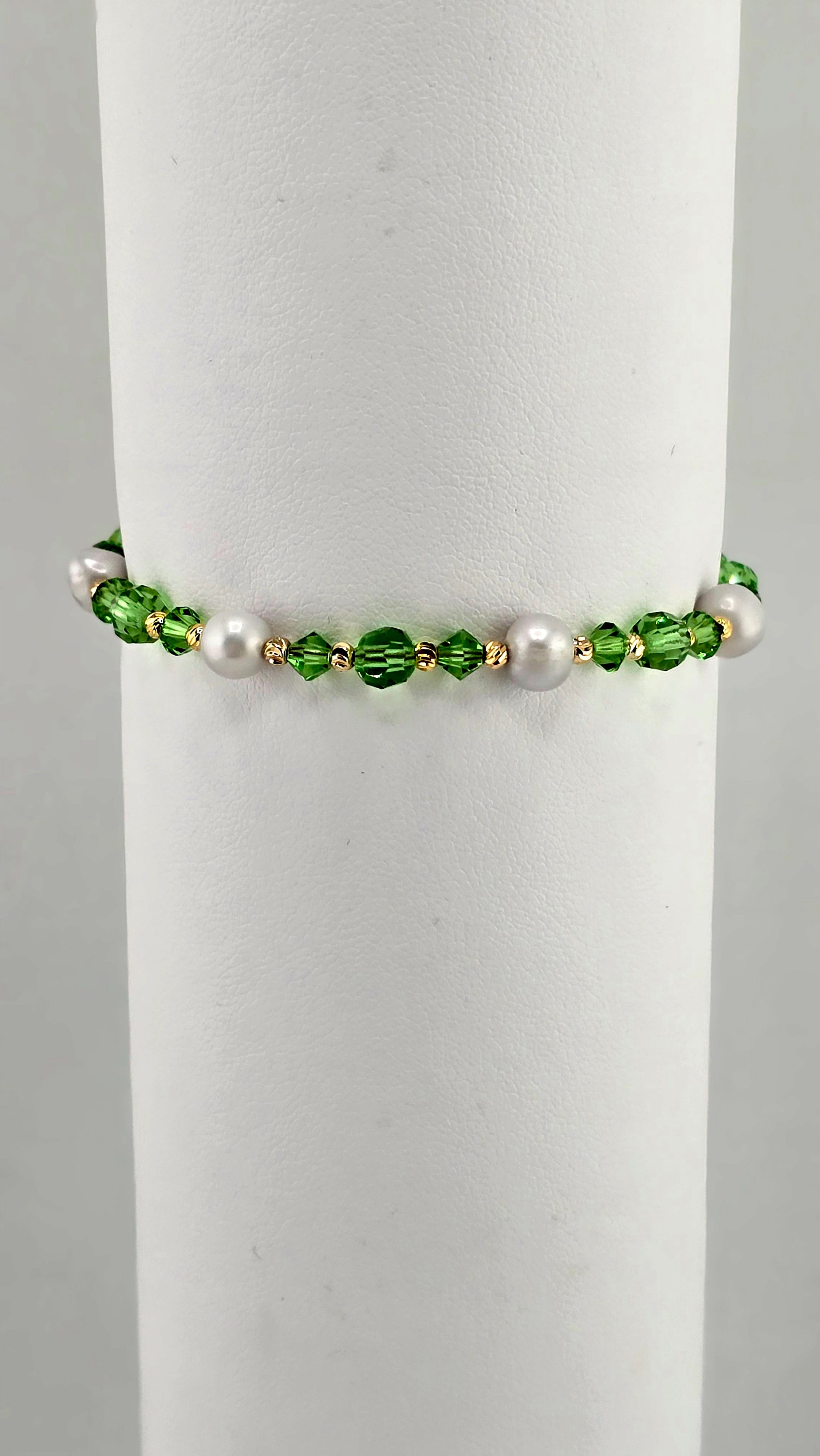Bracelet en perles de culture cristaux verts