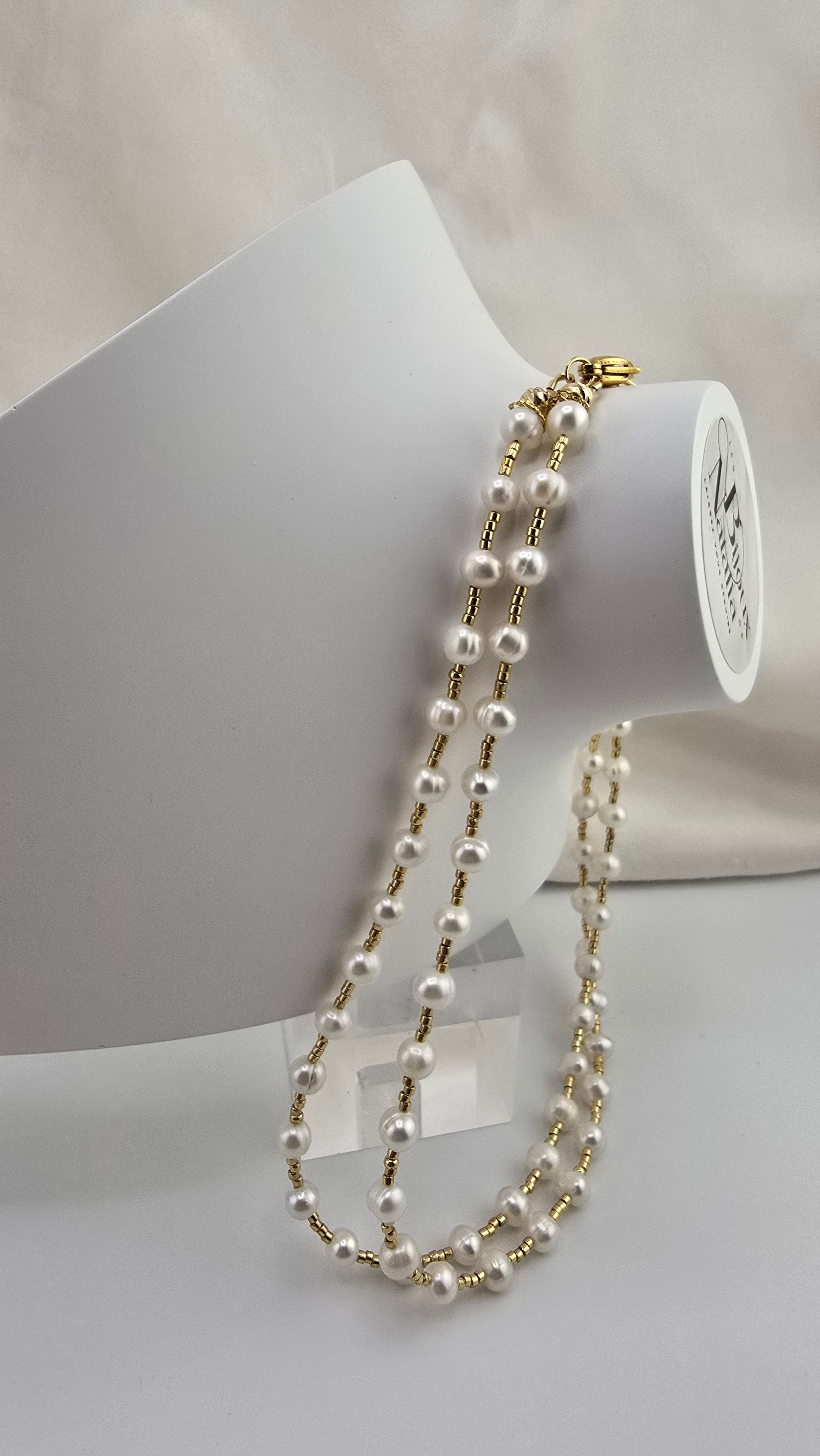 Collier deux rangs de perles de culture