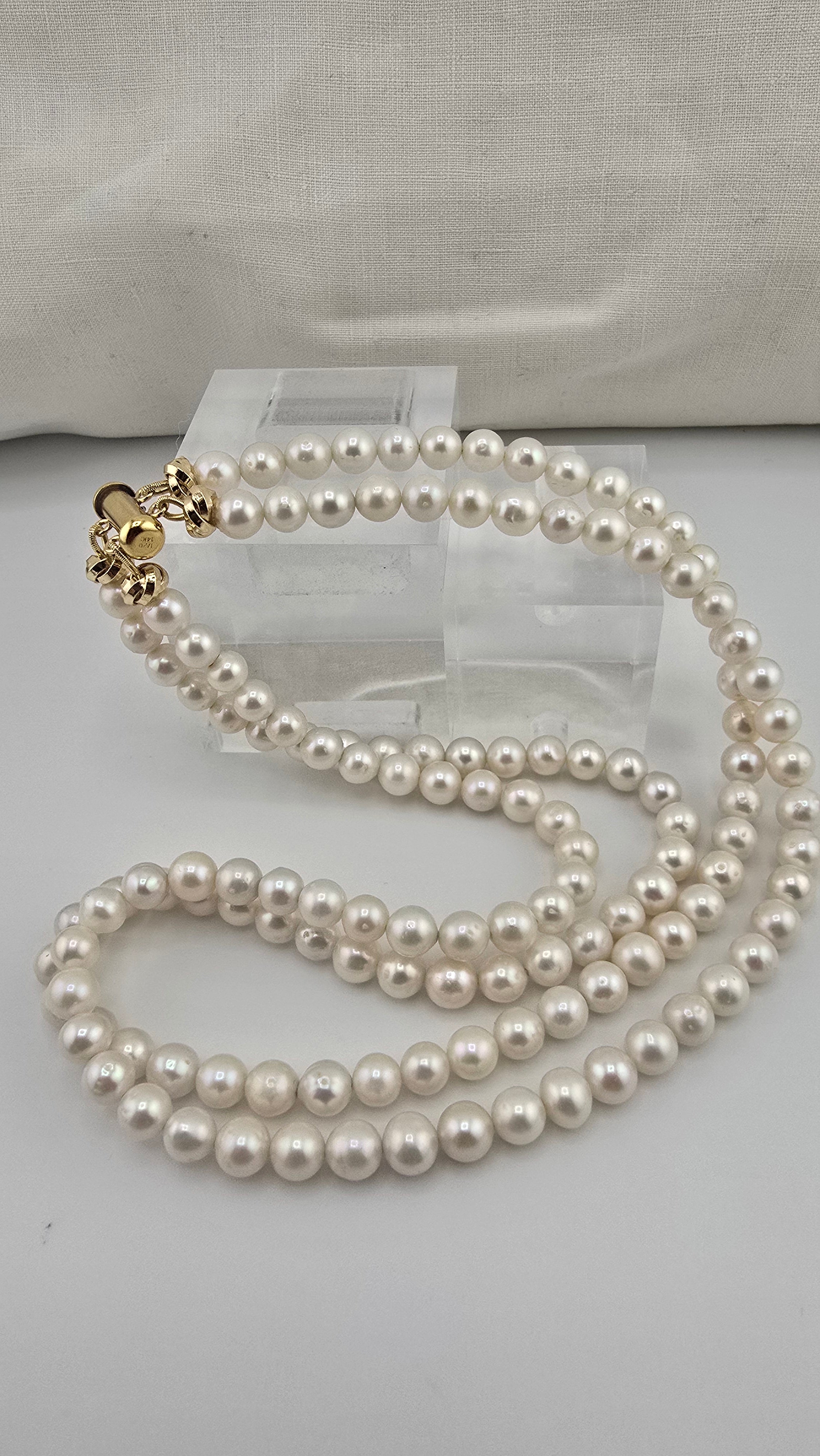 Collier deux rangs de perles de culture