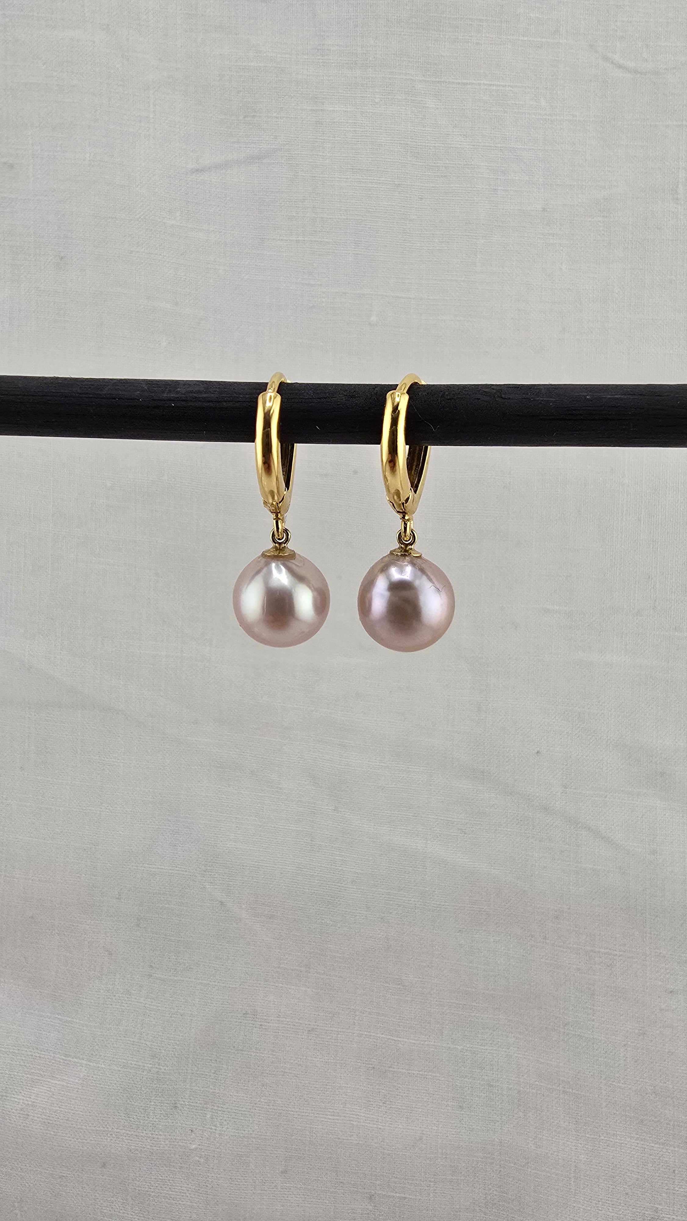 Boucles d’oreilles avec perles de culture rose