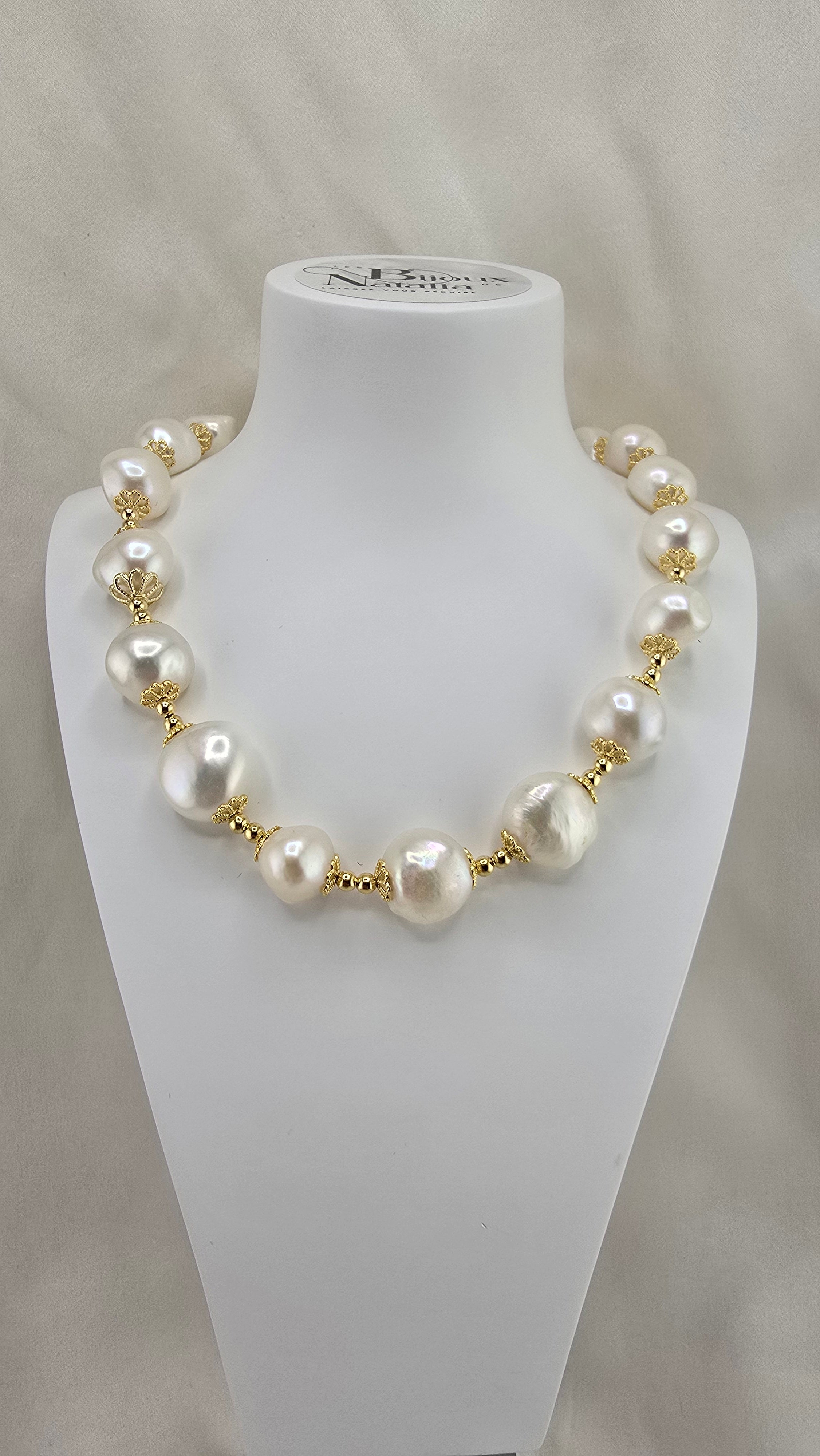 Collier en perles de culture baroque