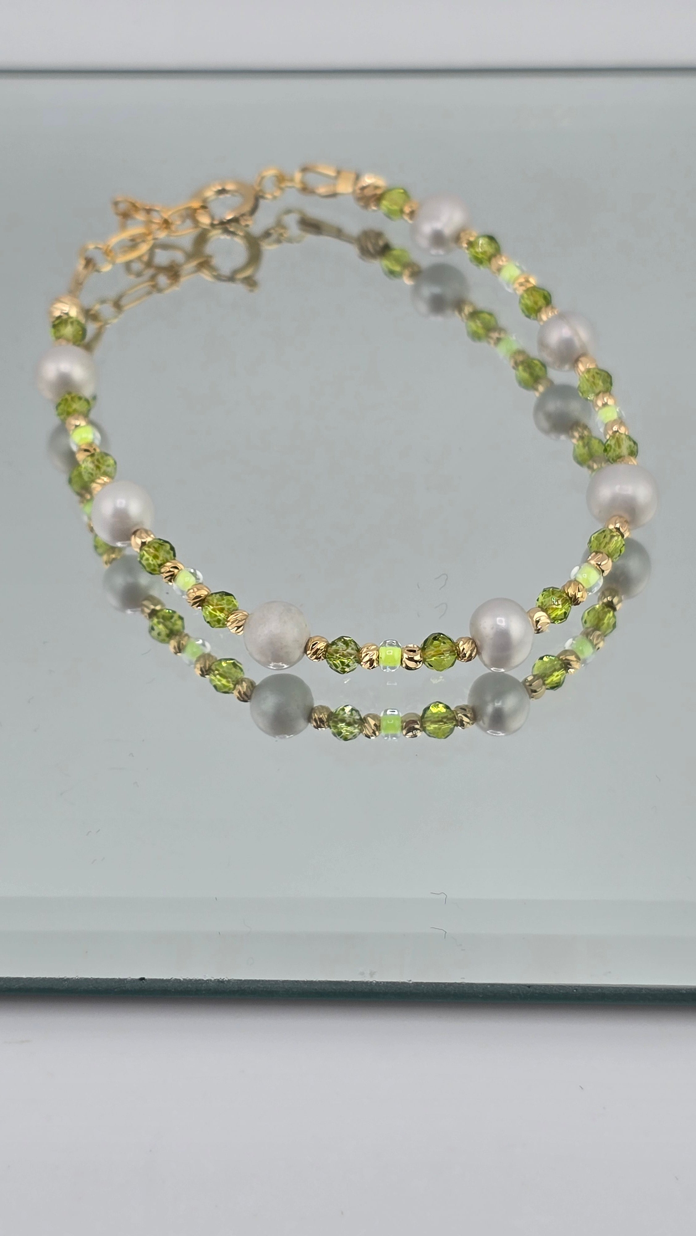 Bracelet en perles de culture et cristal