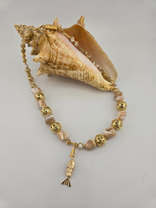 Collier en Perles de Troca