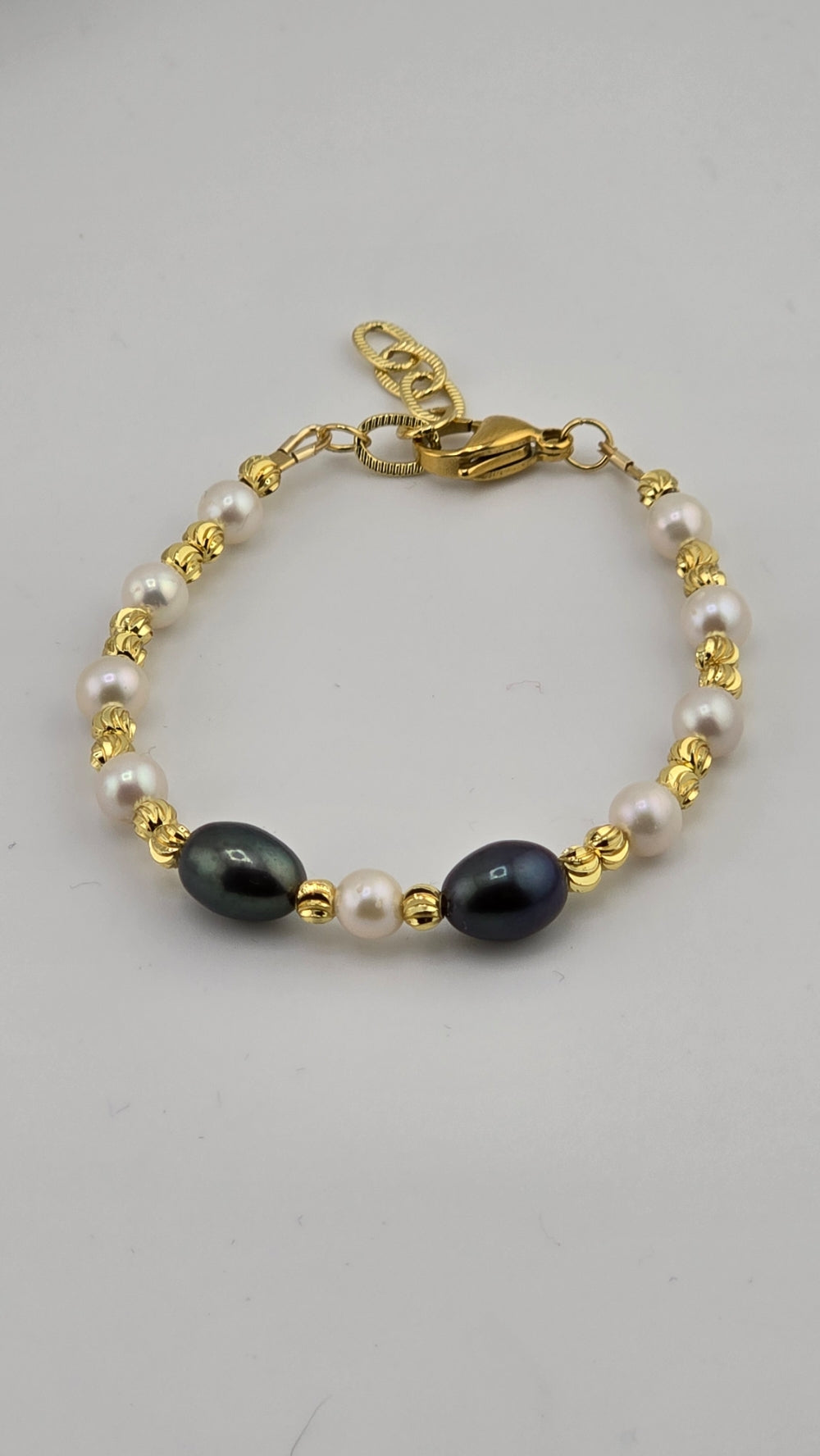 Bracelet en perles de culture en perles olive bleu marine