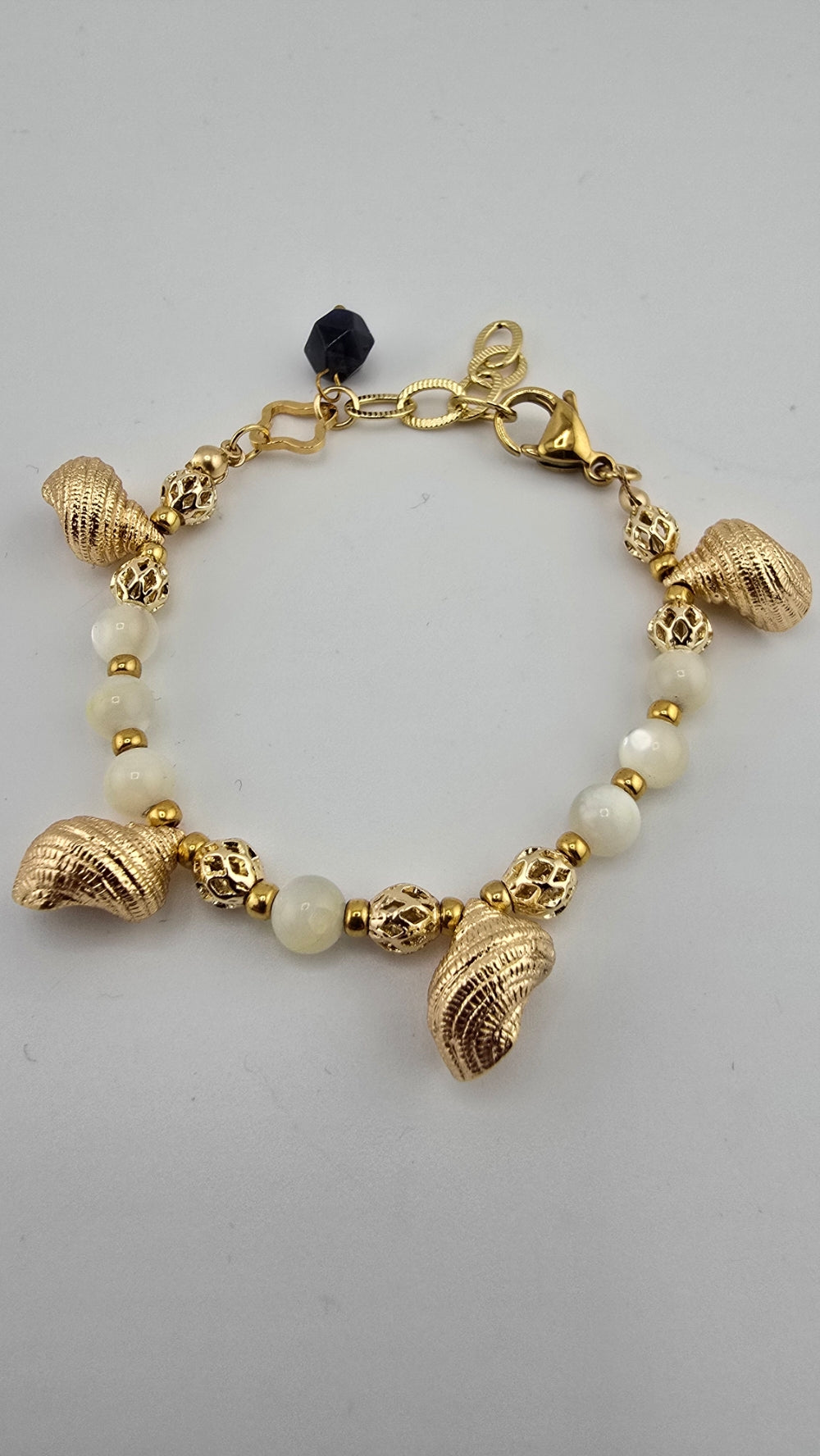 Mother-of-pearl and 14-carat gold-plated bracelet
