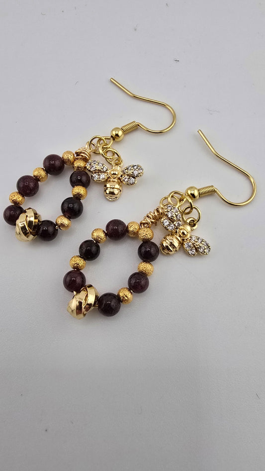 Boucles d'oreilles en Grenat et plaqué or 18K