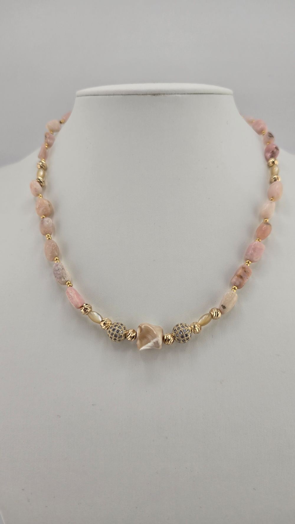 Collier en opal Rose et plaqué or 18K