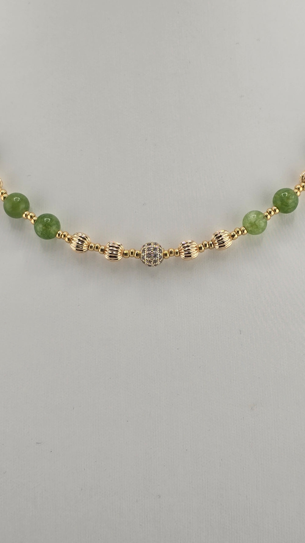 Collier en Péridot et perles en plaqué or 18K