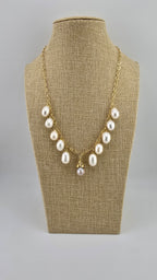 Majestueux collier chaine en perles de culture