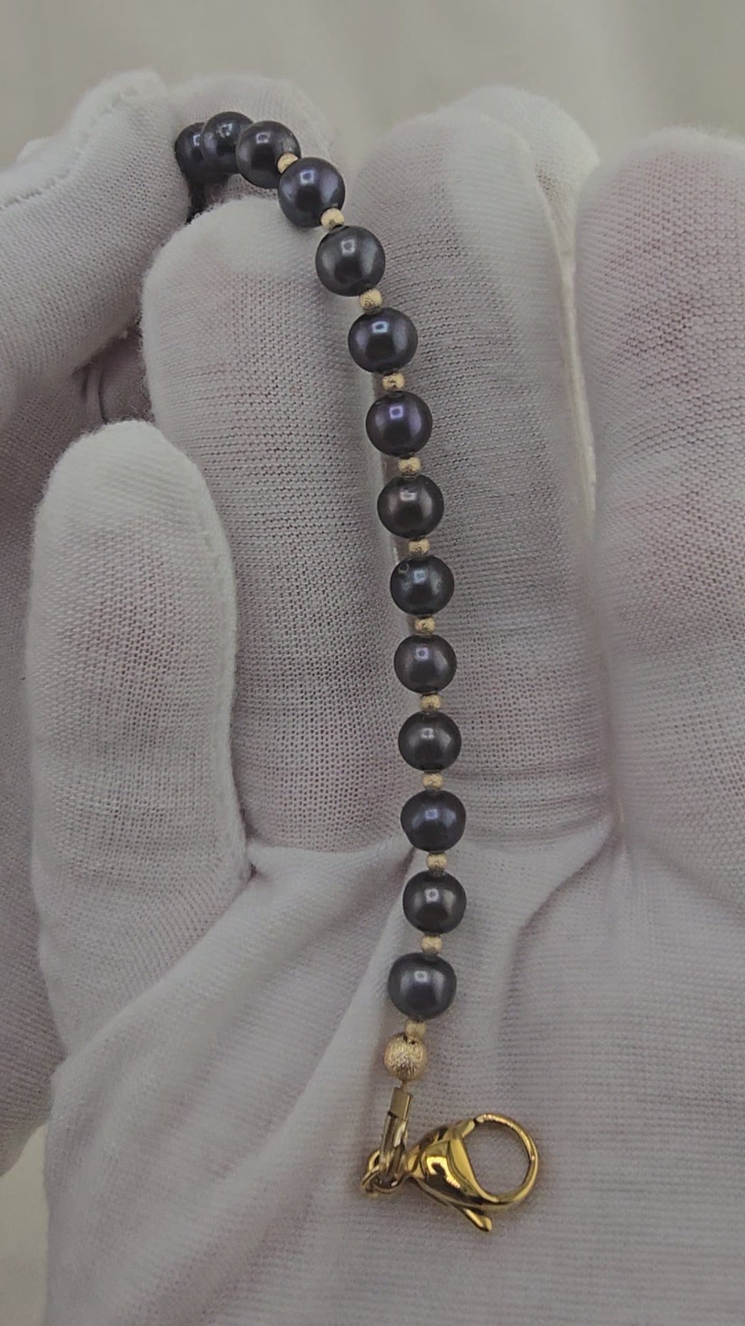 Bracelet en perles de culture bleu marine