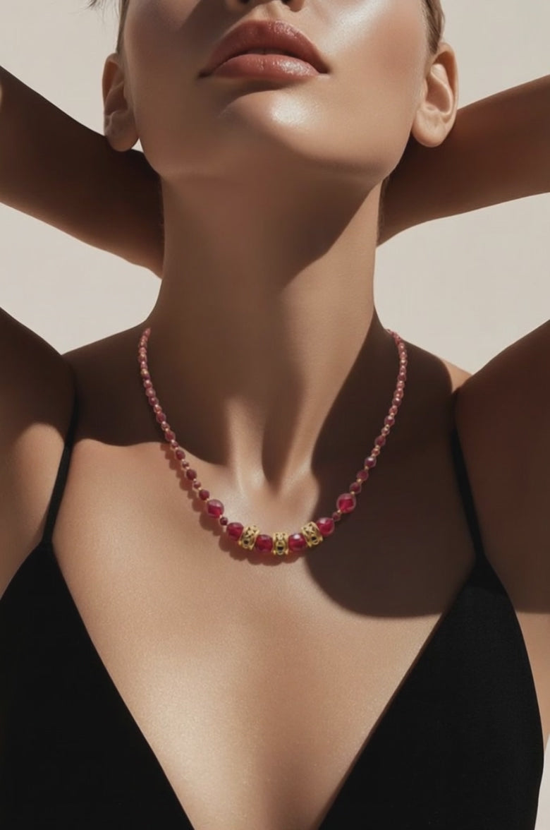 Collier en rouge et or