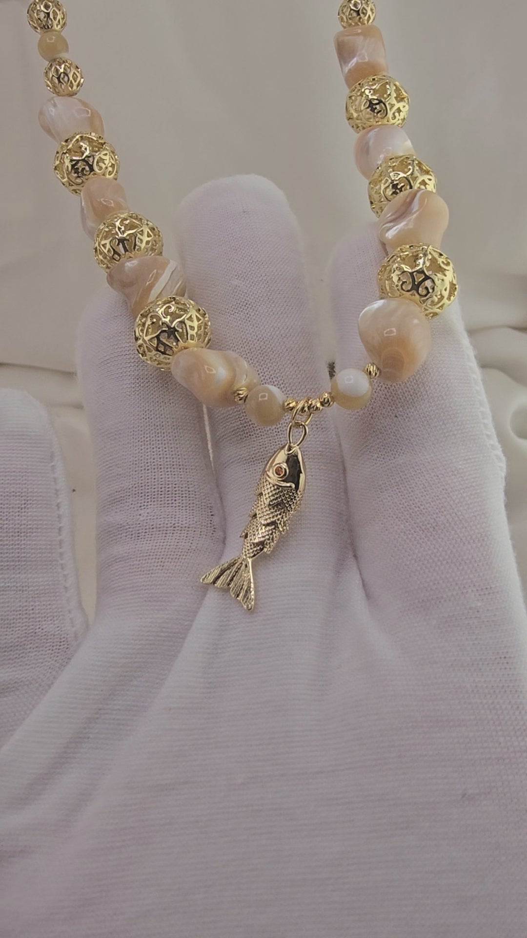 Collier en Perles de Trocca