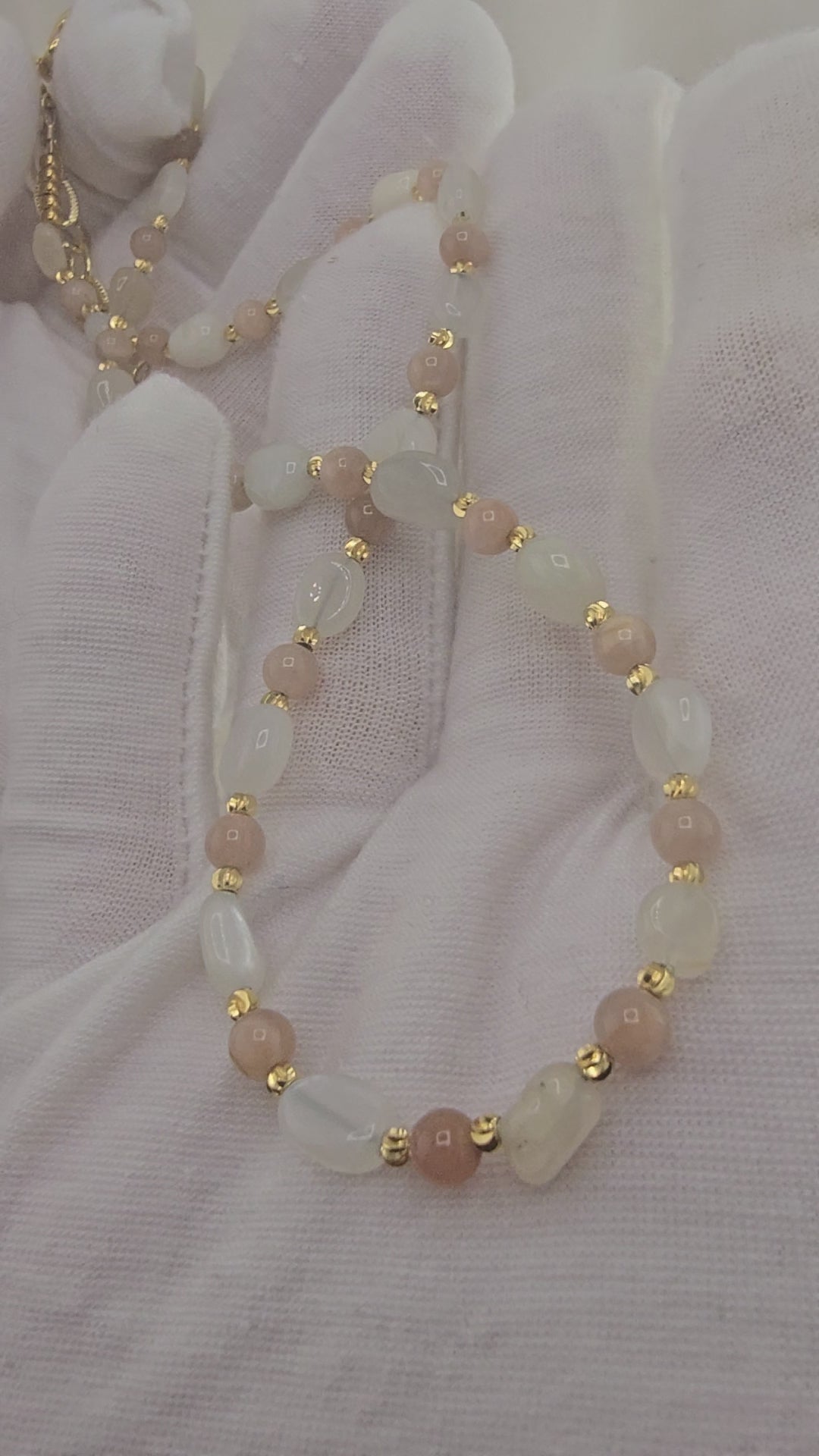 Collier en pierre de Lune