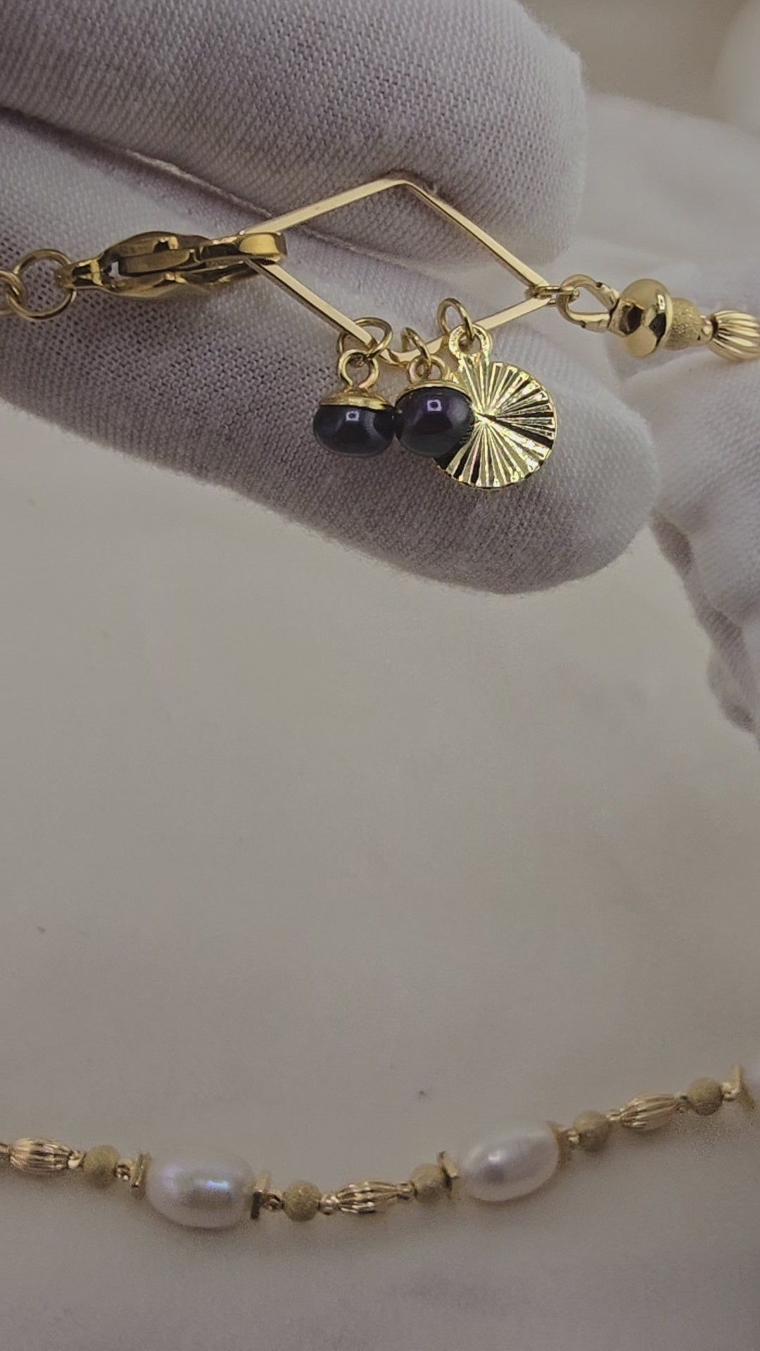 Collier en perles de culture olive