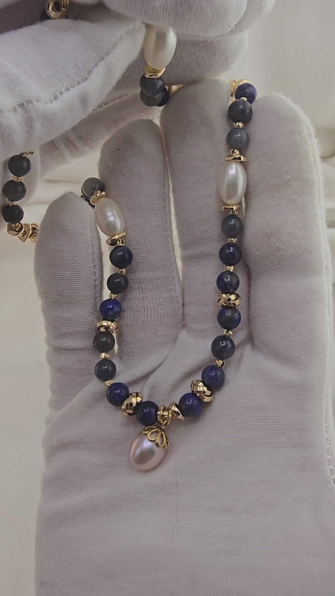 Collier en perles de saphir et perles de culture