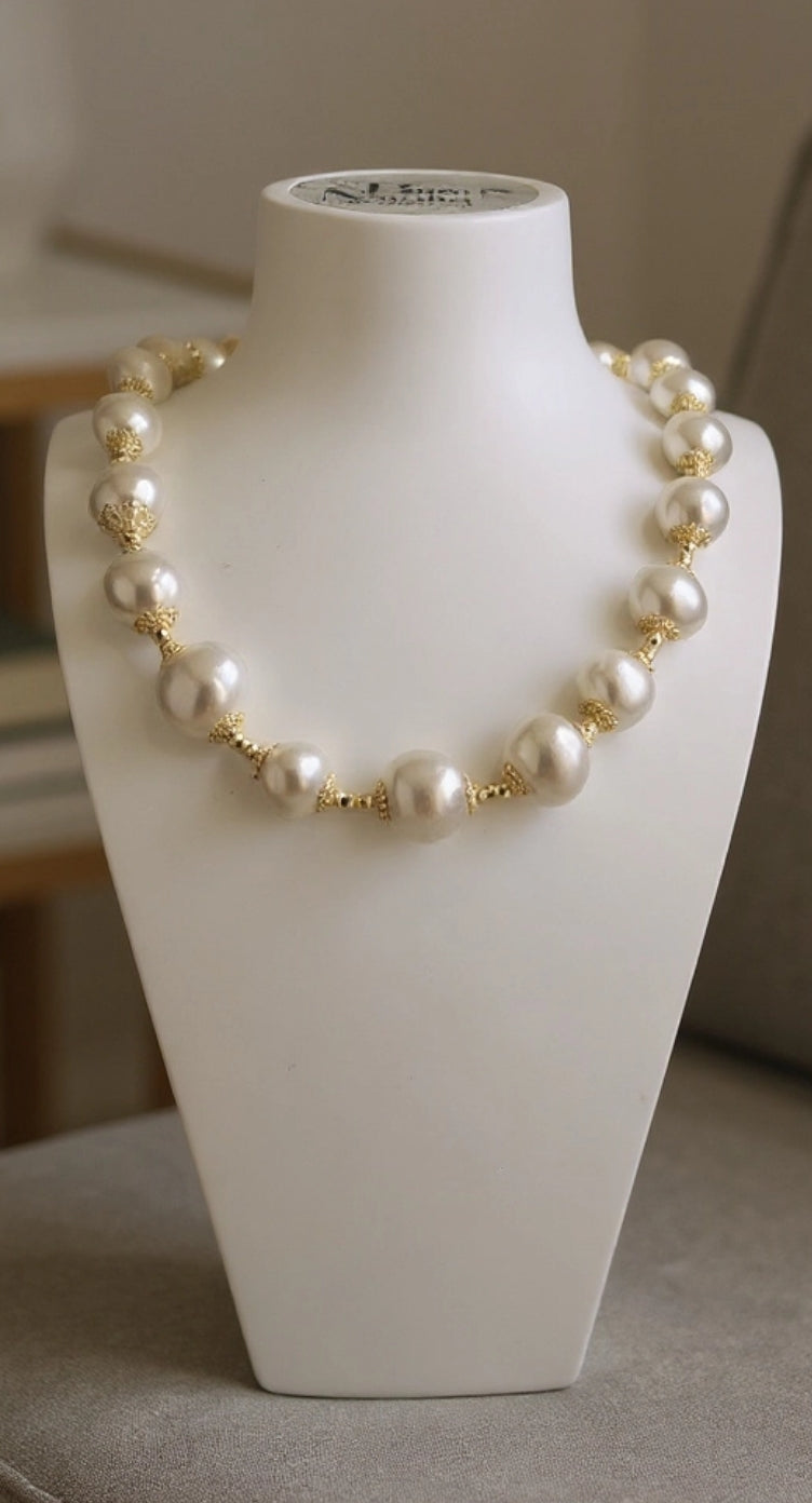 Collier en perles de culture baroque