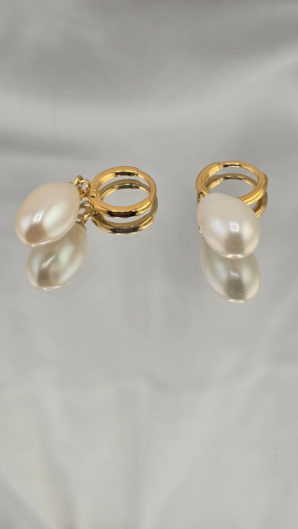 Boucles d’oreilles en vermeil et perles de culture blanche