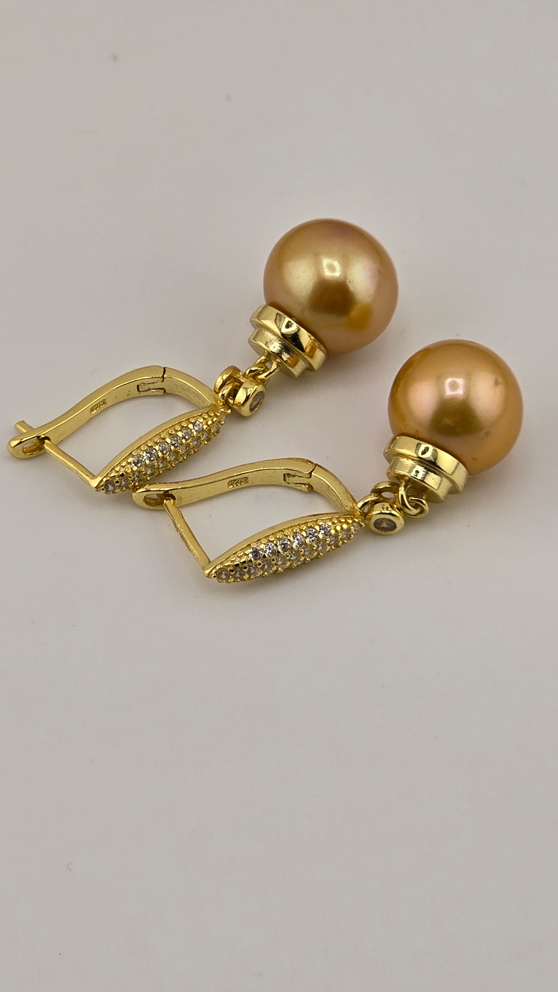 Boucles d oreilles avec perles Éditons couleur jaune or