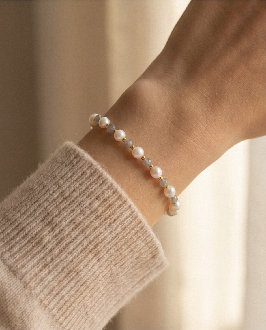 Lumière précieuse - bracelet perles de culture et labradorite