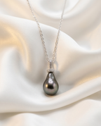 Larme du Lagon - chaine argent et perles de Tahiti