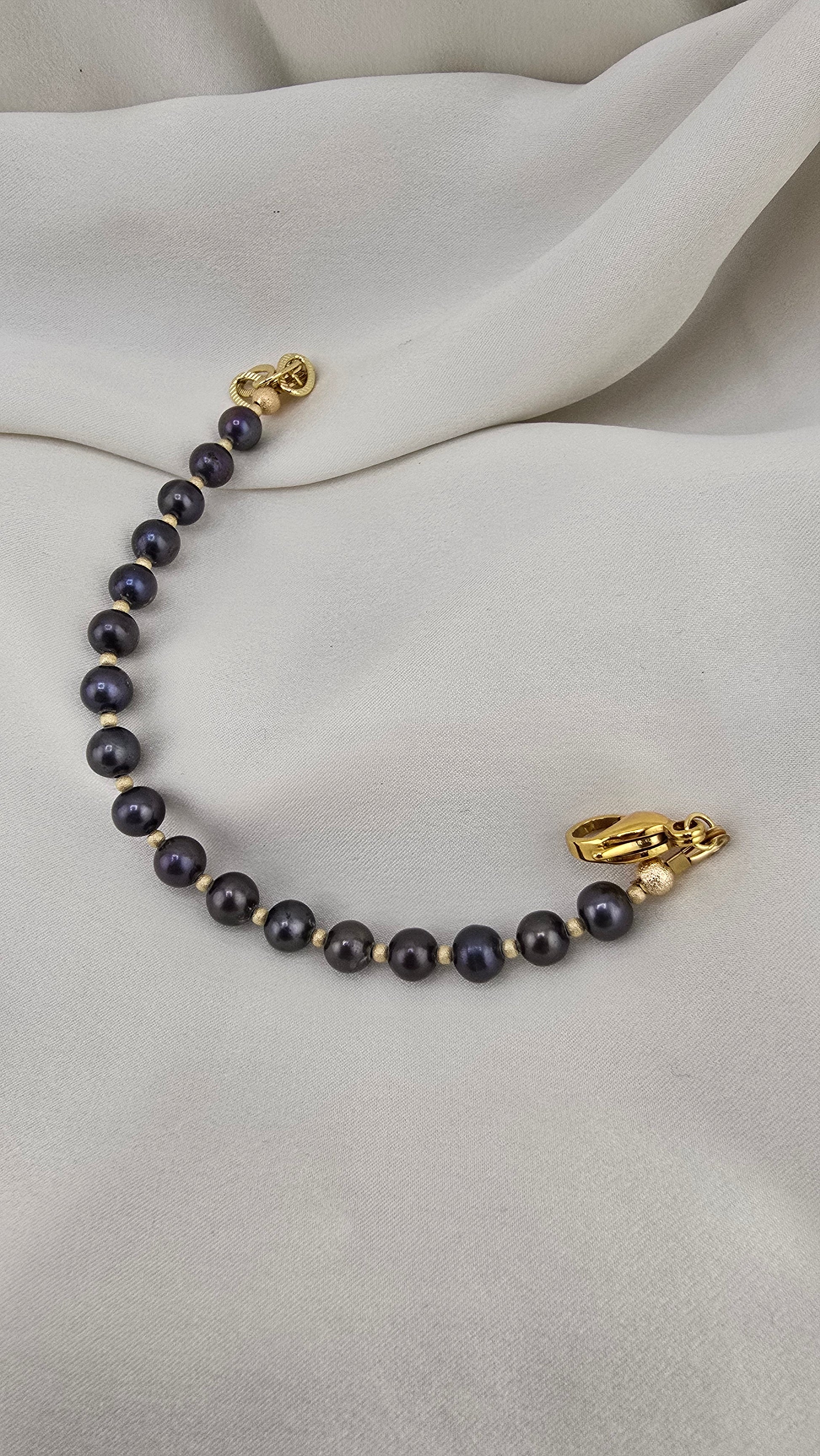 Bracelet en perles de culture bleu marine