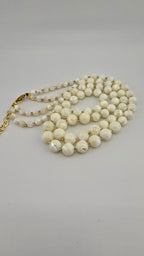 Collier double rangs en nacre luisante