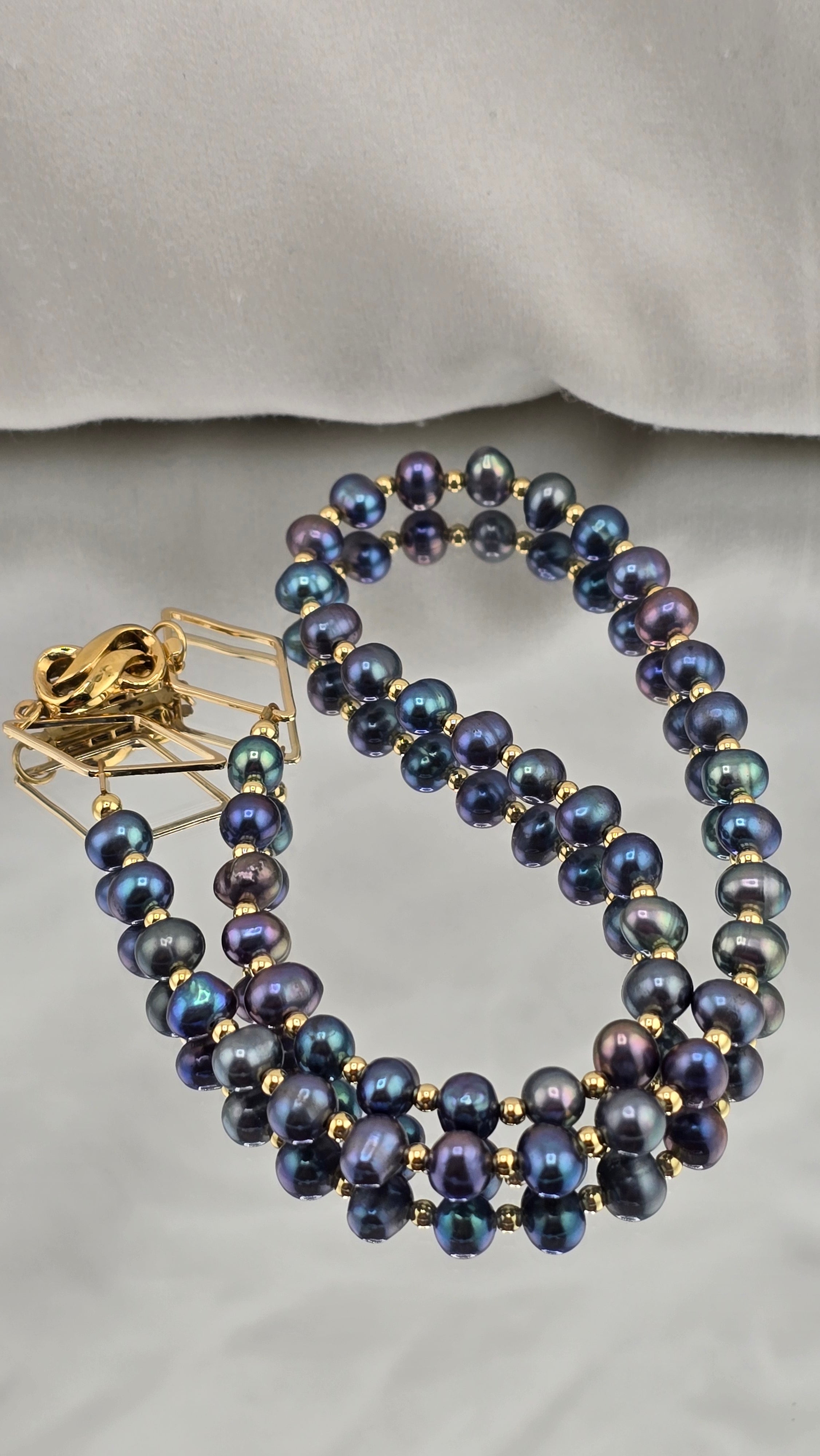 Collier en perles de culture reflets irisés