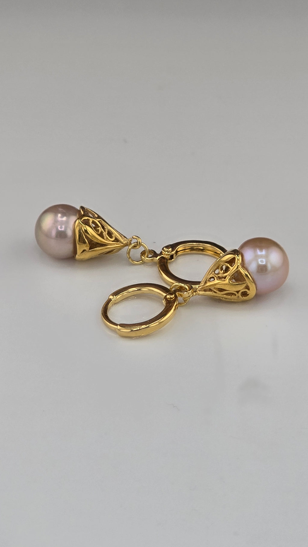 Boucles d'oreilles en perles de culture luisantes