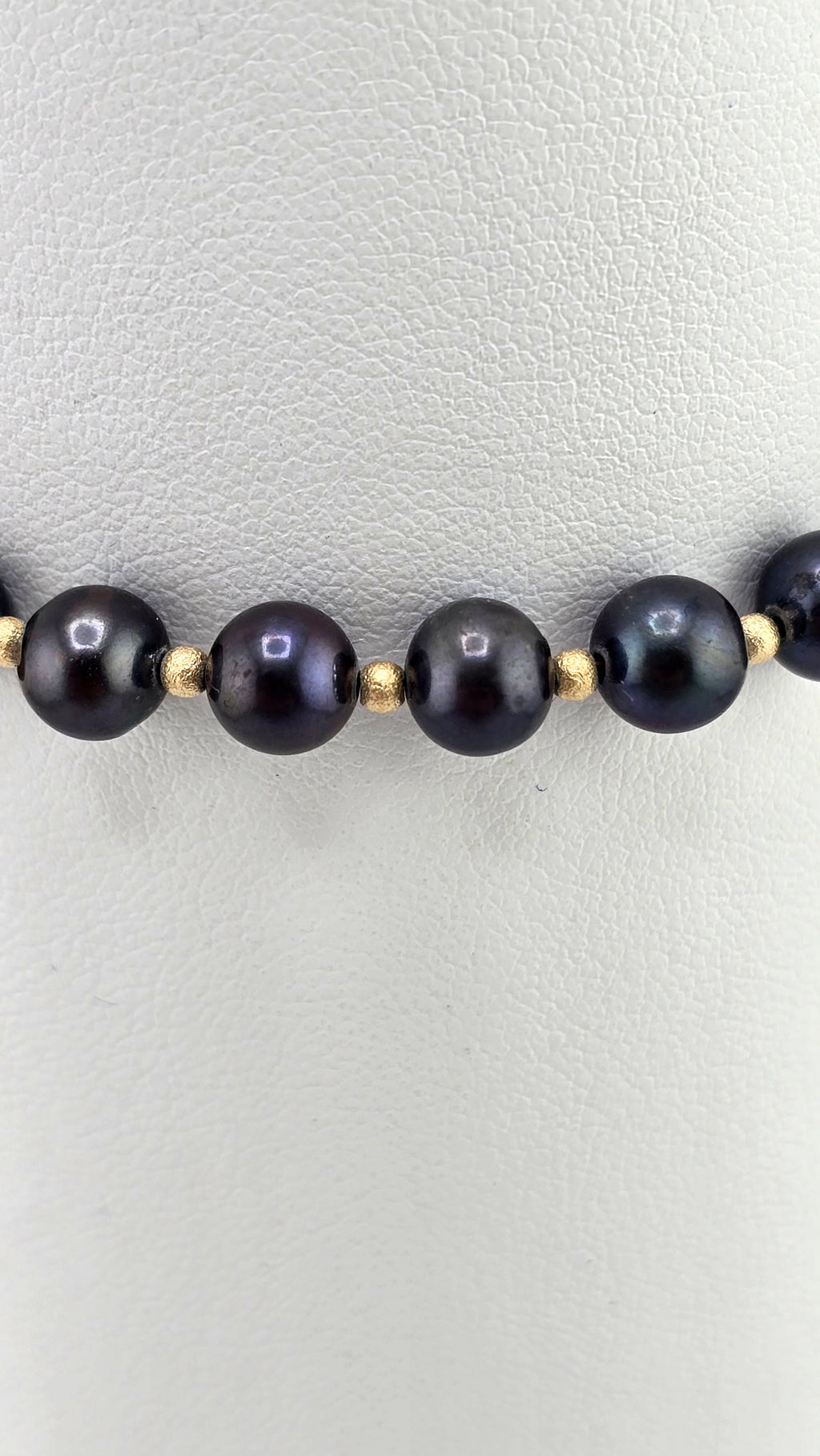 Bracelet en perles de culture bleu marine