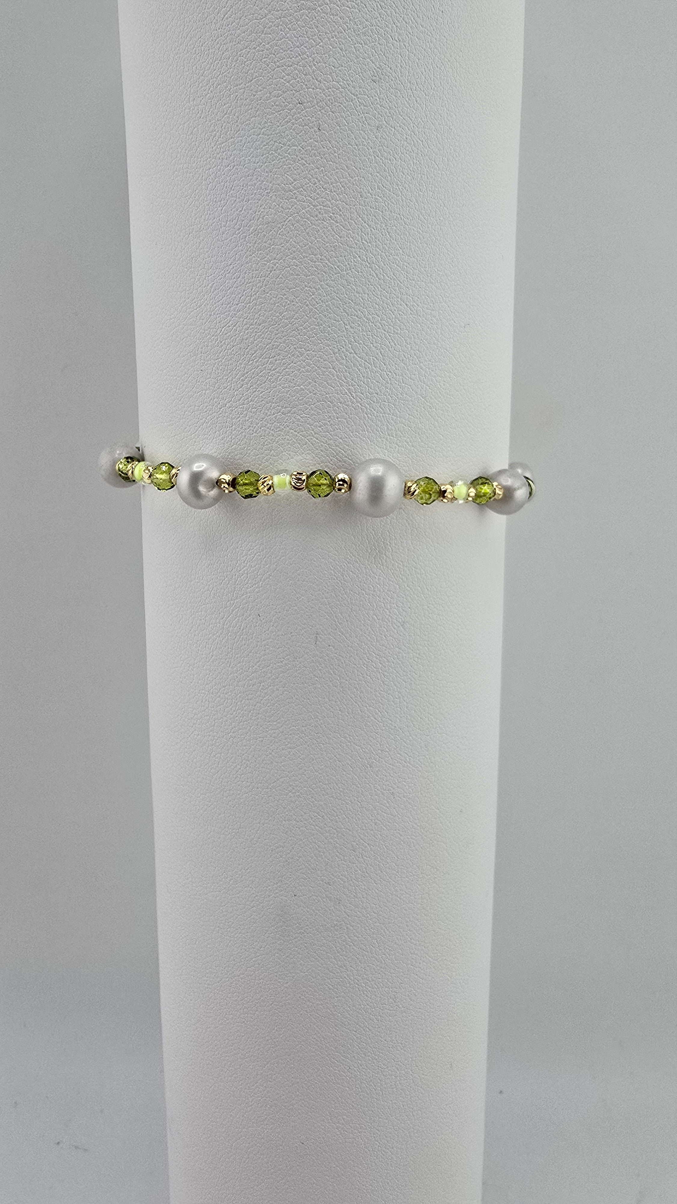 Bracelet en perles de culture et cristal