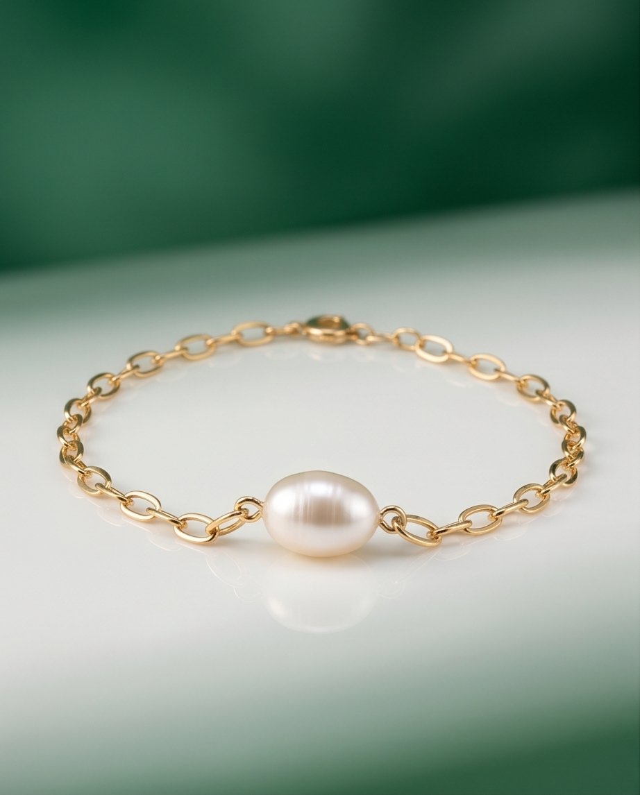 Bracelet chaine or perle de culture  - " Les mains de ma Mère "