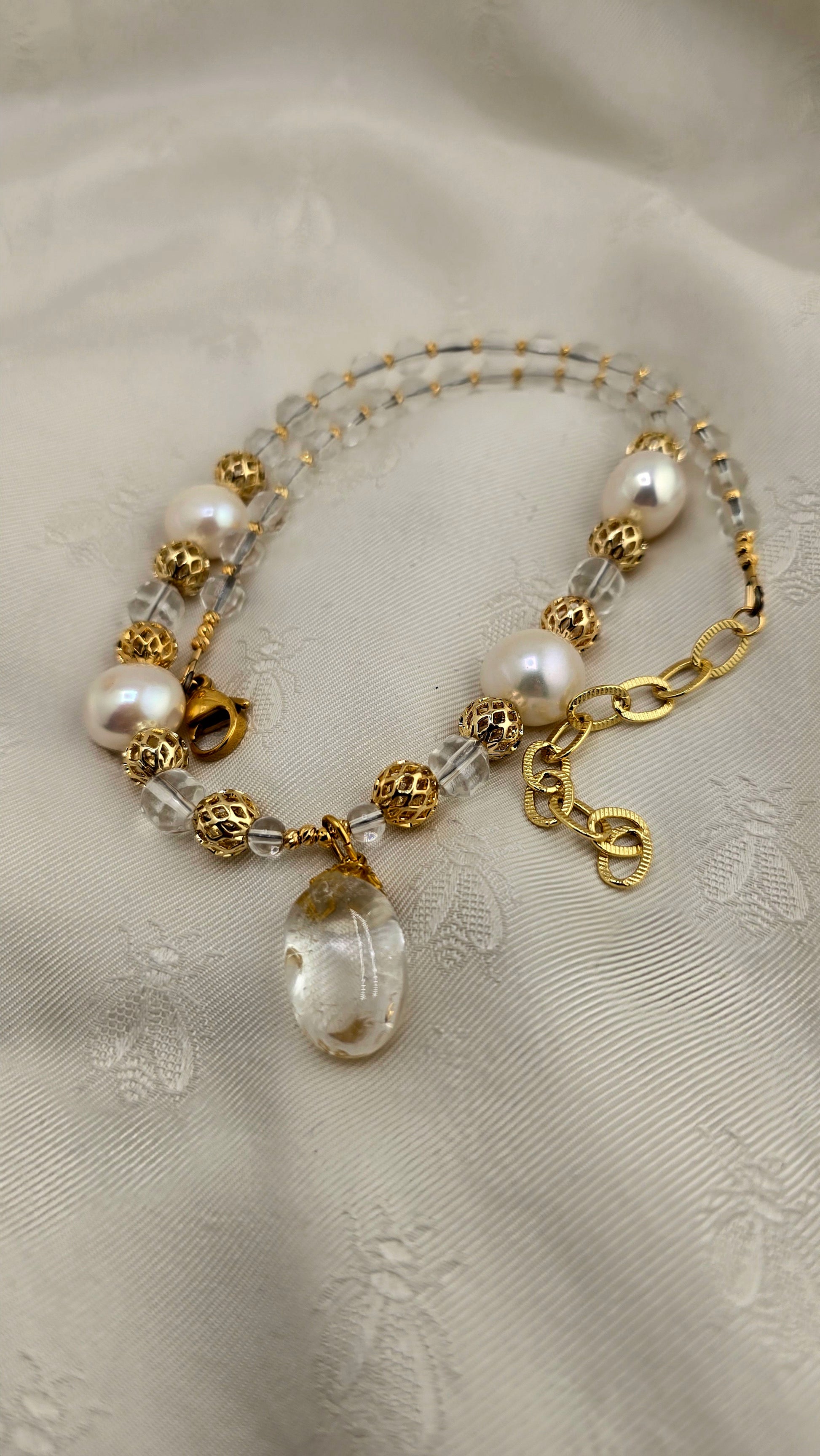 Baroque cultured pearl and rock crystal necklace in its case