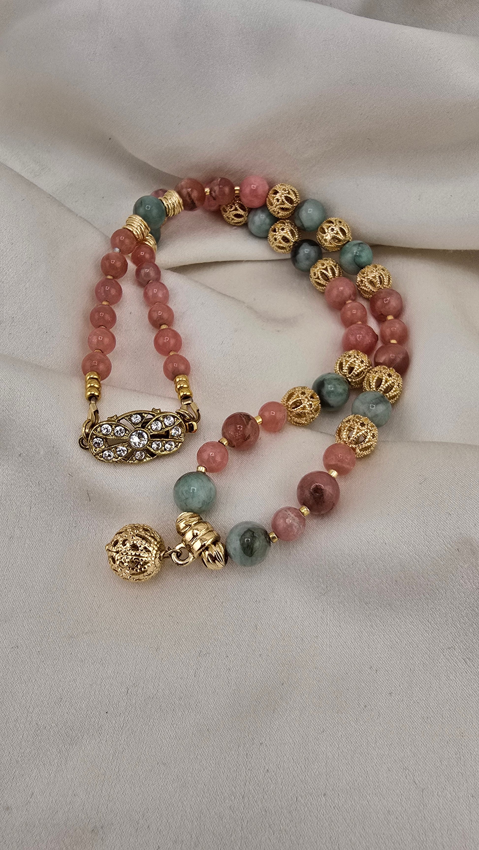 Collier en Emeraude et Rhodochrosite