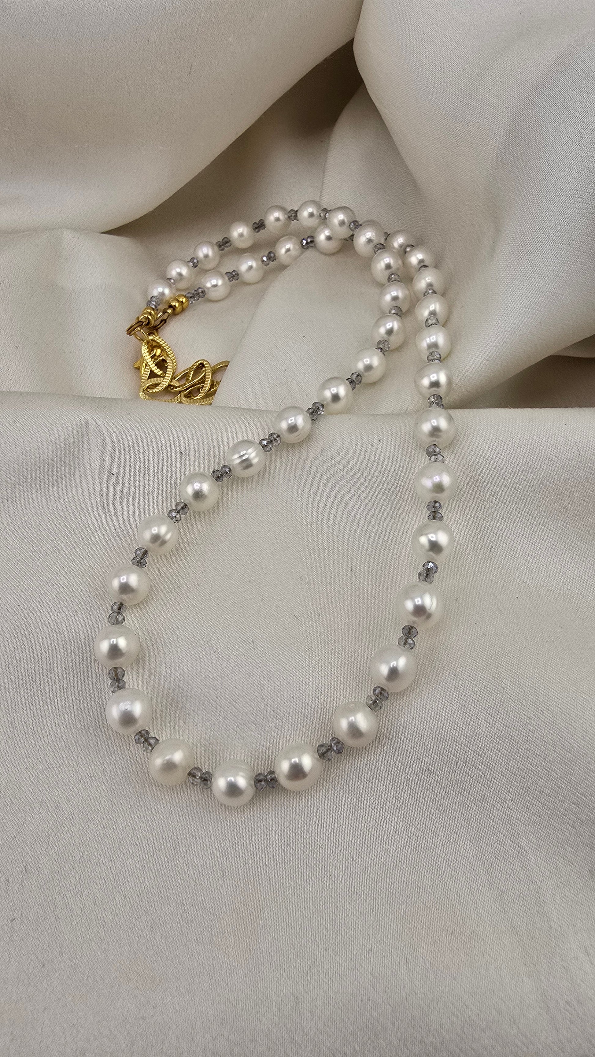 Collier avec perles de culture et Aigue marine dans son coffret prestige