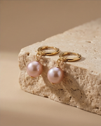 Boucles d oreilles en perles de culture mauve et Vermeil