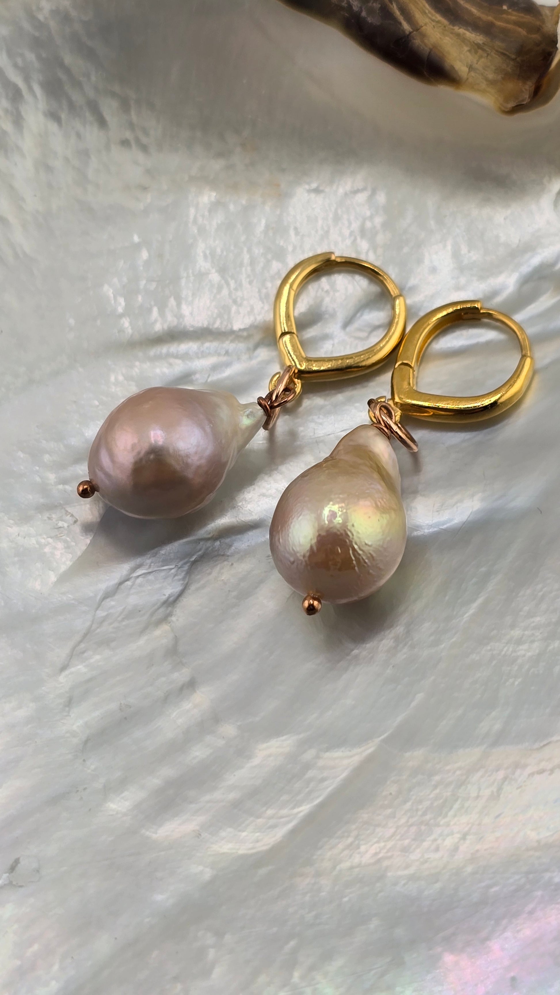 Boucles d oreilles avec perles de culture baroque