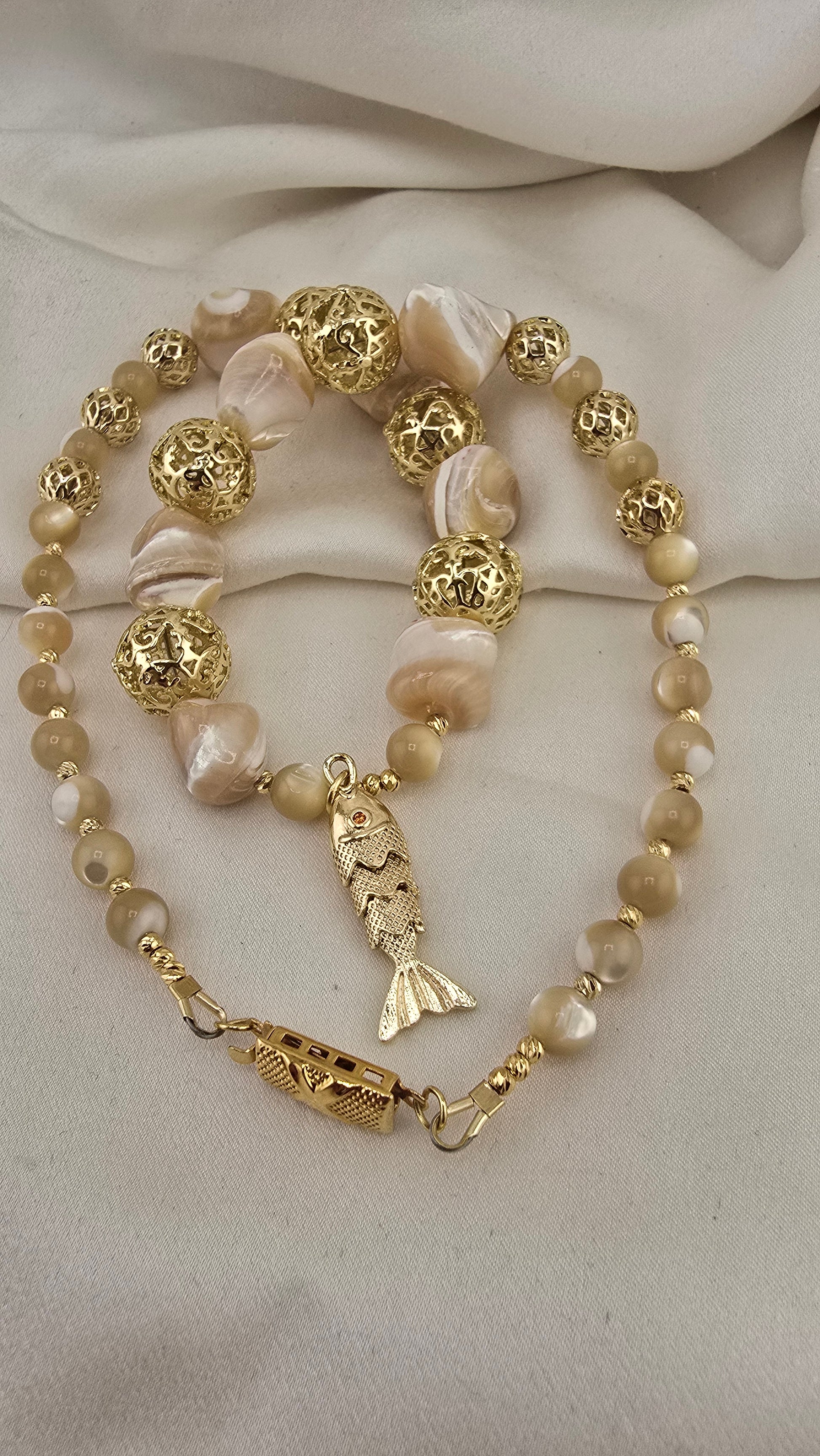 Collier en Perles de Trocca