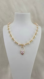 Collier en perles de culture poudrée